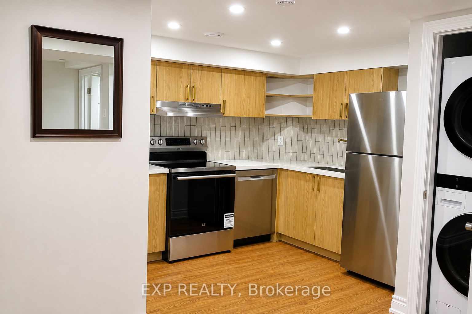 6 Beadle Drive Property Photo 2