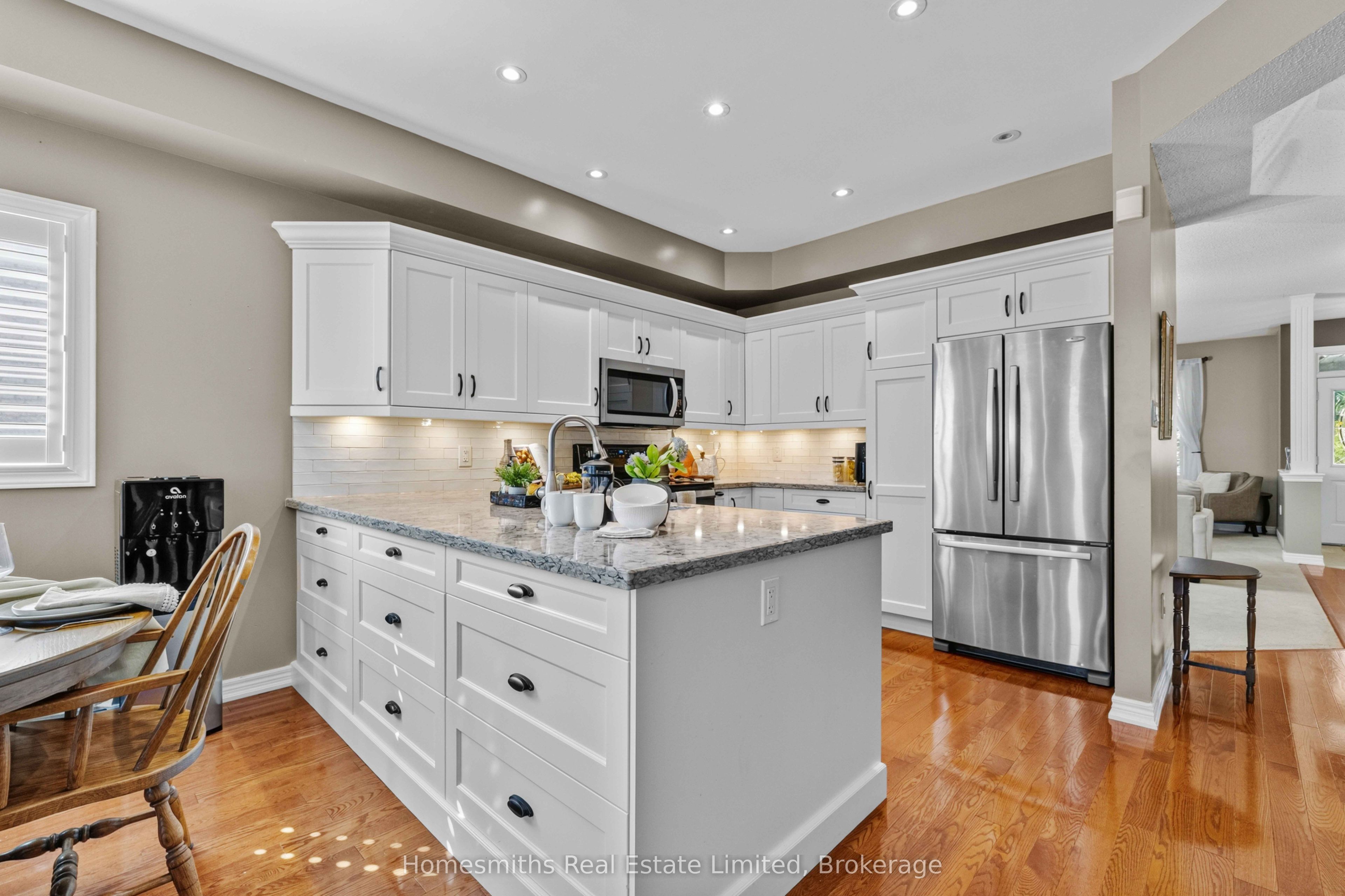 461 King Avenue E Property Photo 10
