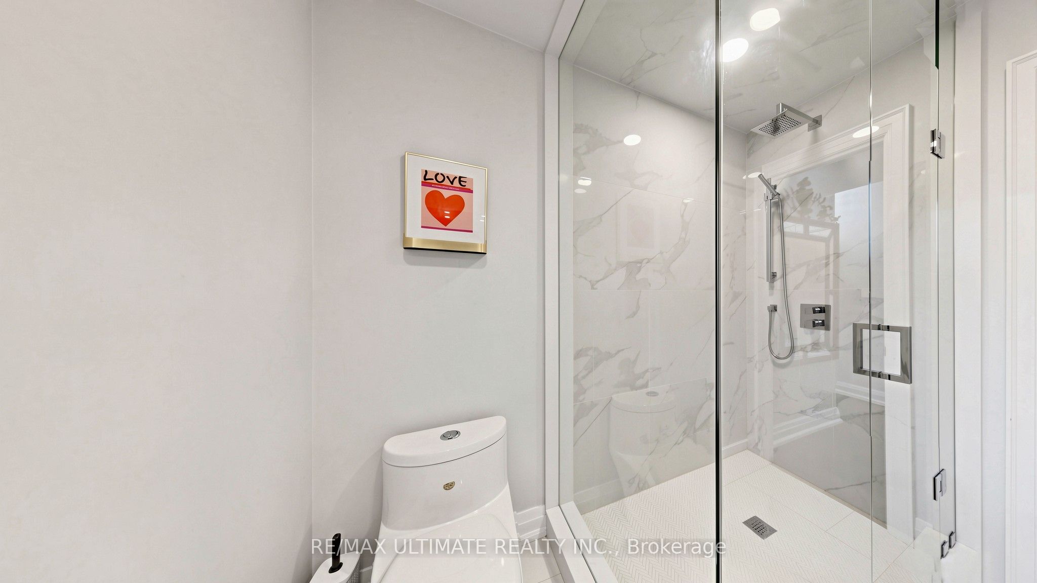 112 Coronation Drive Property Photo 33