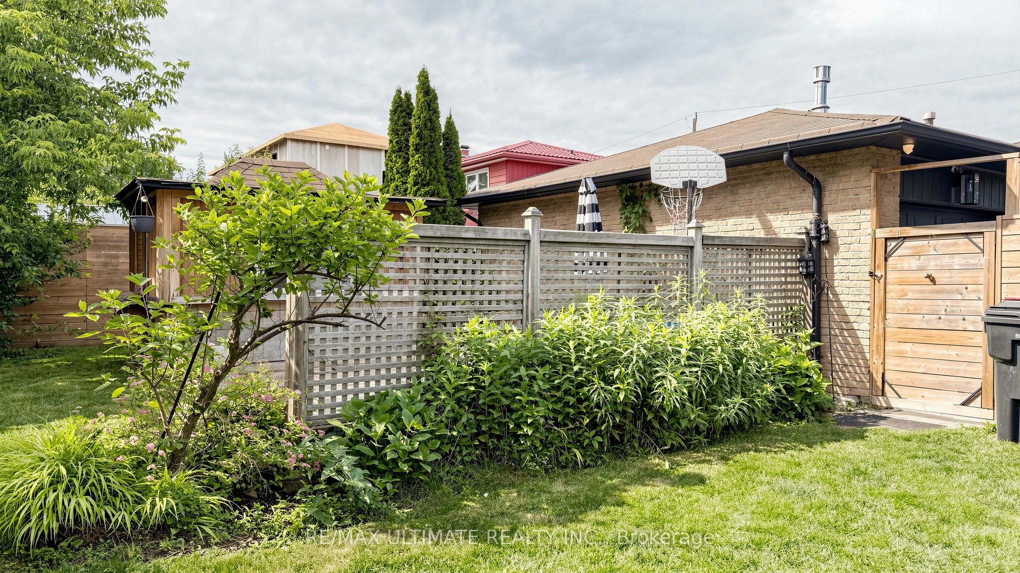112 Coronation Drive Property Photo 45