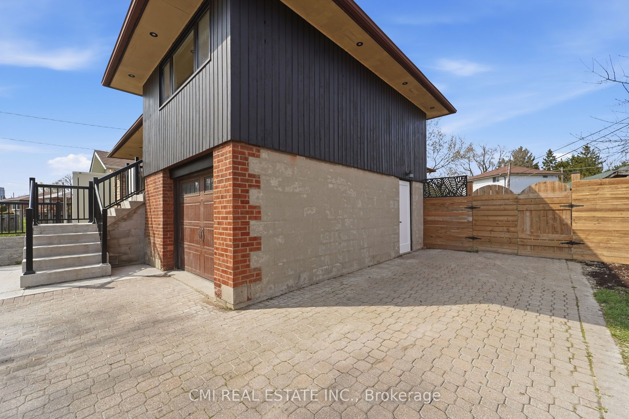 39 Earlton Road Property Photo 5