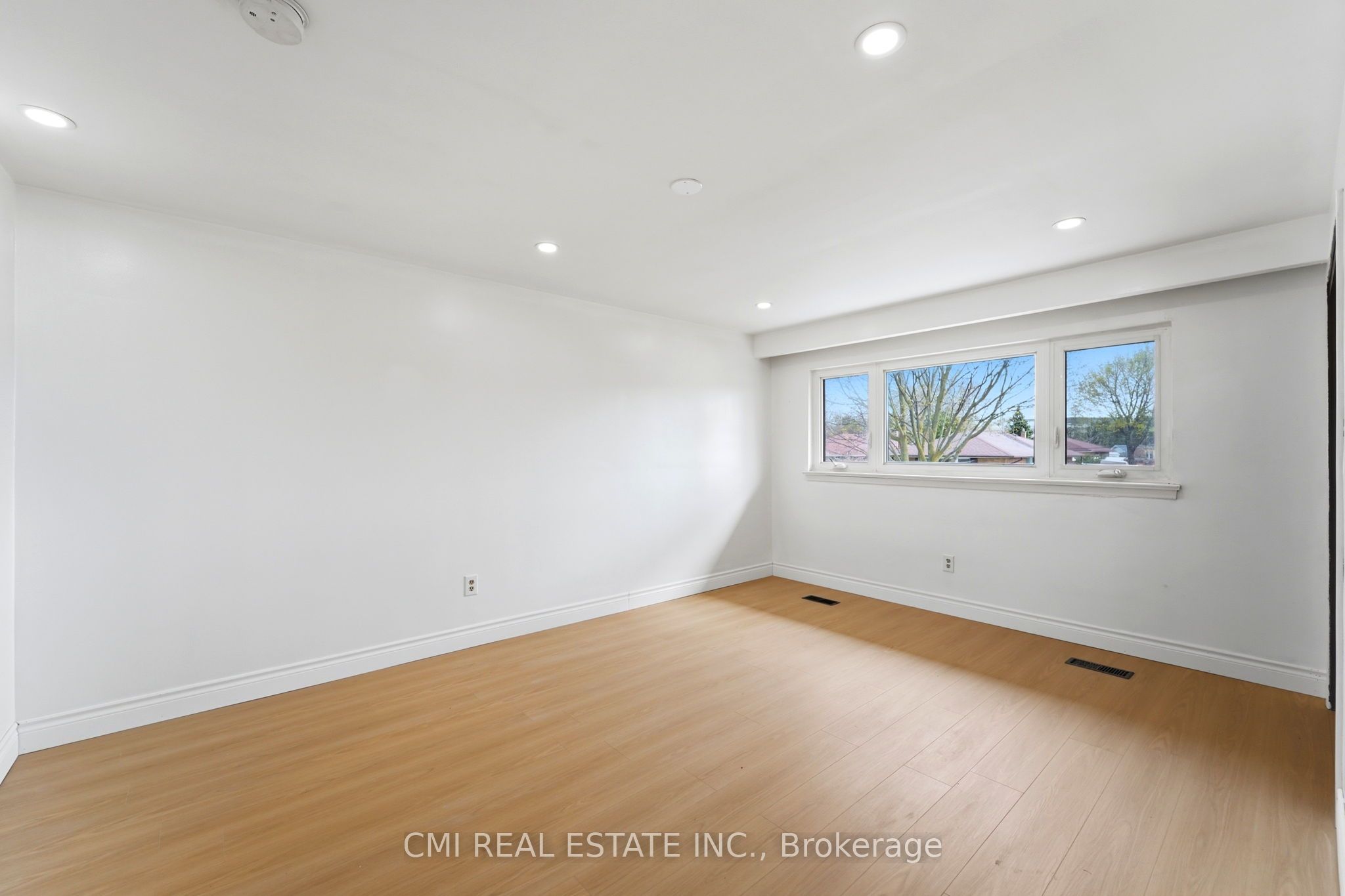 39 Earlton Road Property Photo 25