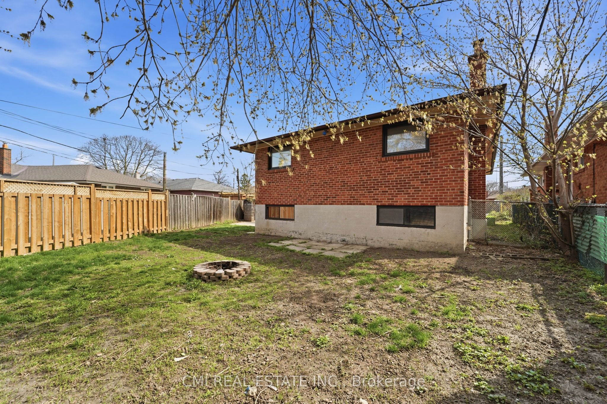 39 Earlton Road Property Photo 40