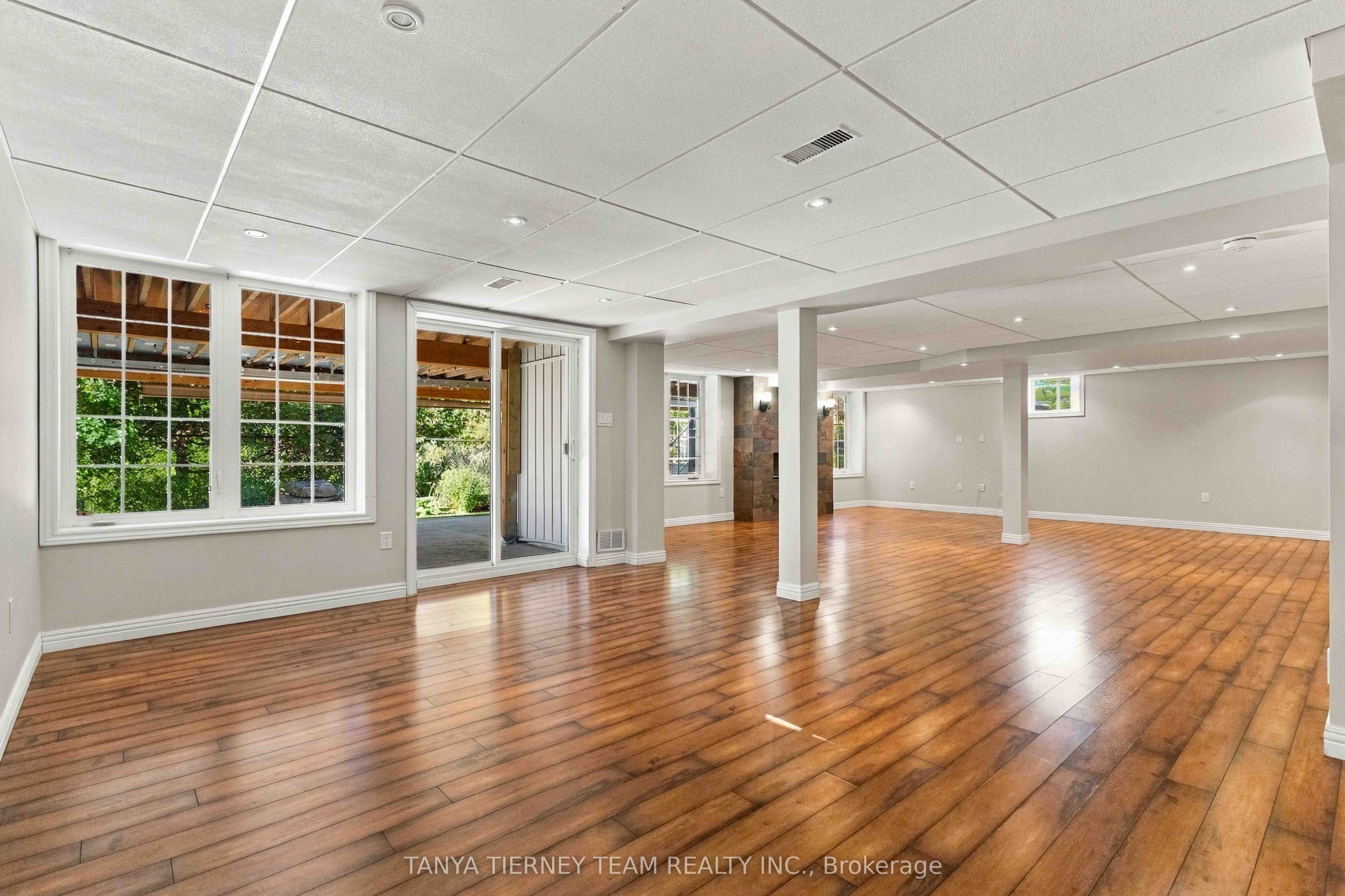 4 Branthaven Court Property Photo 40