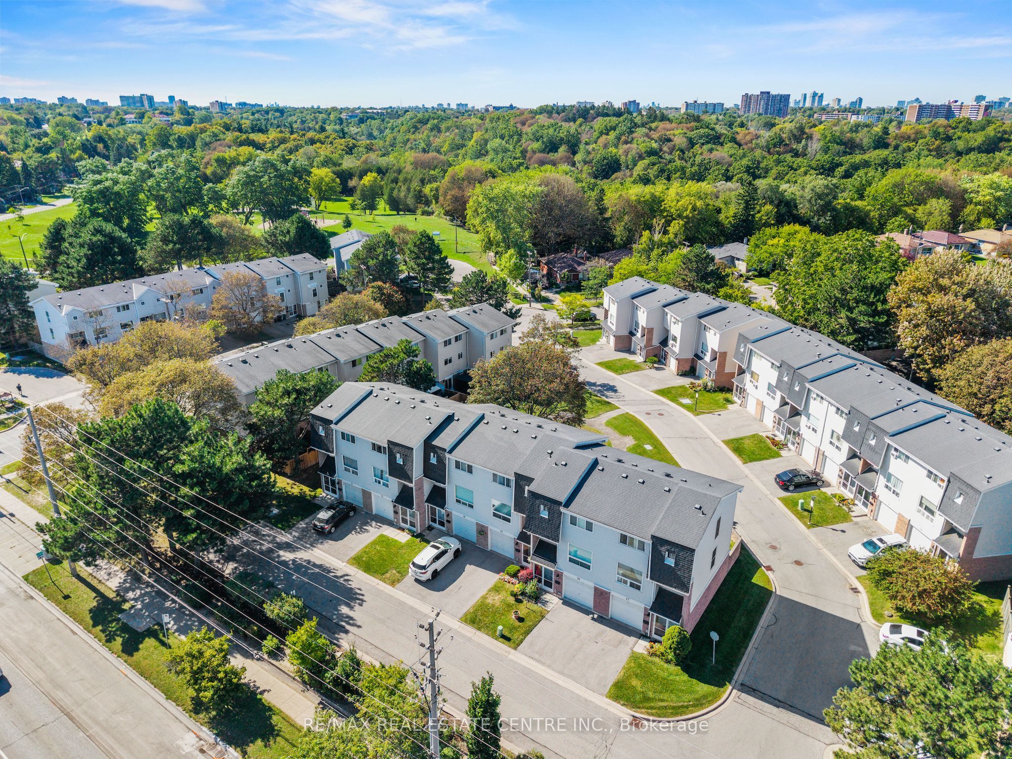 33 Celeste Drive 15
