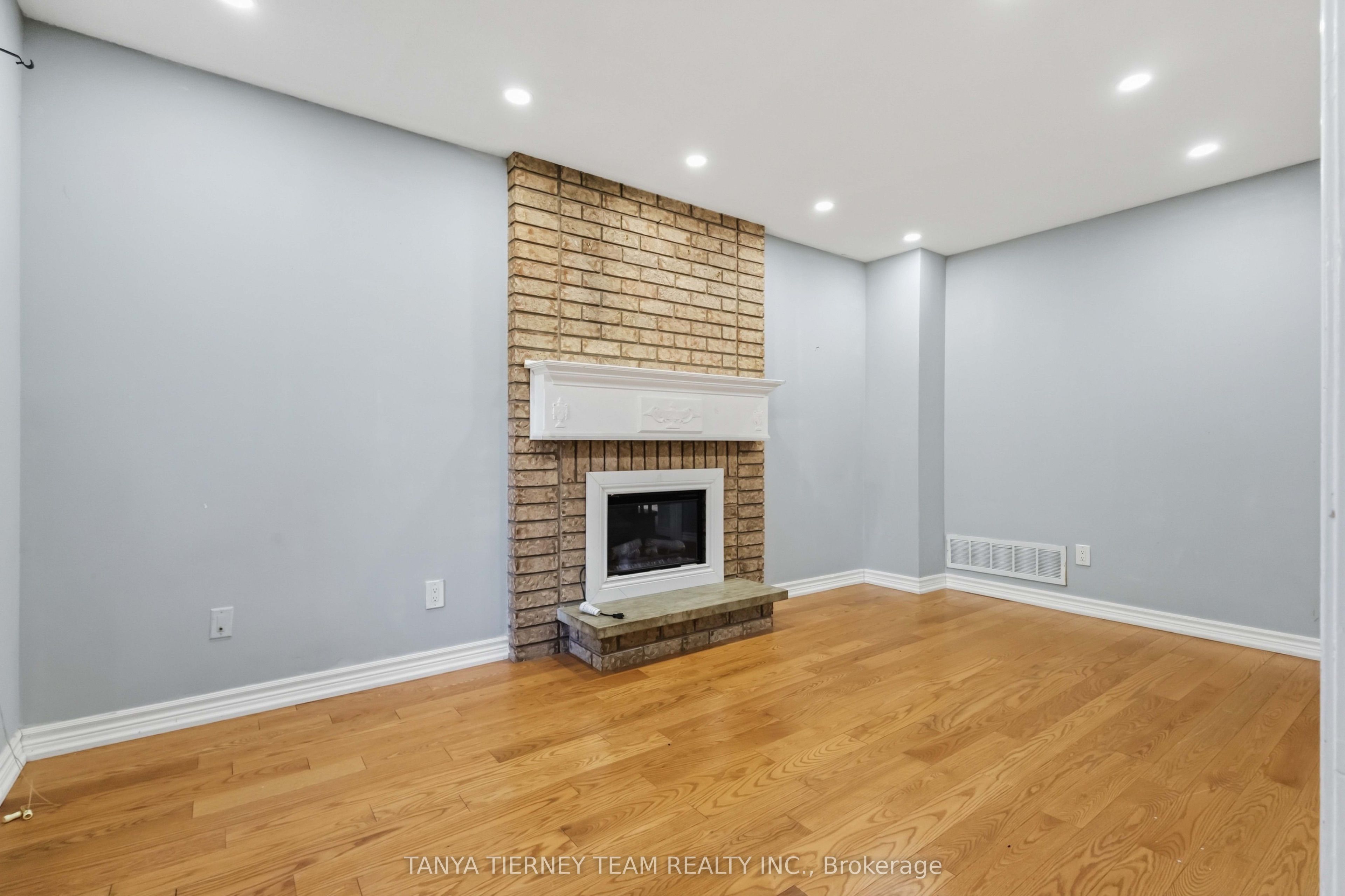 11 Hunter Drive Property Photo 18