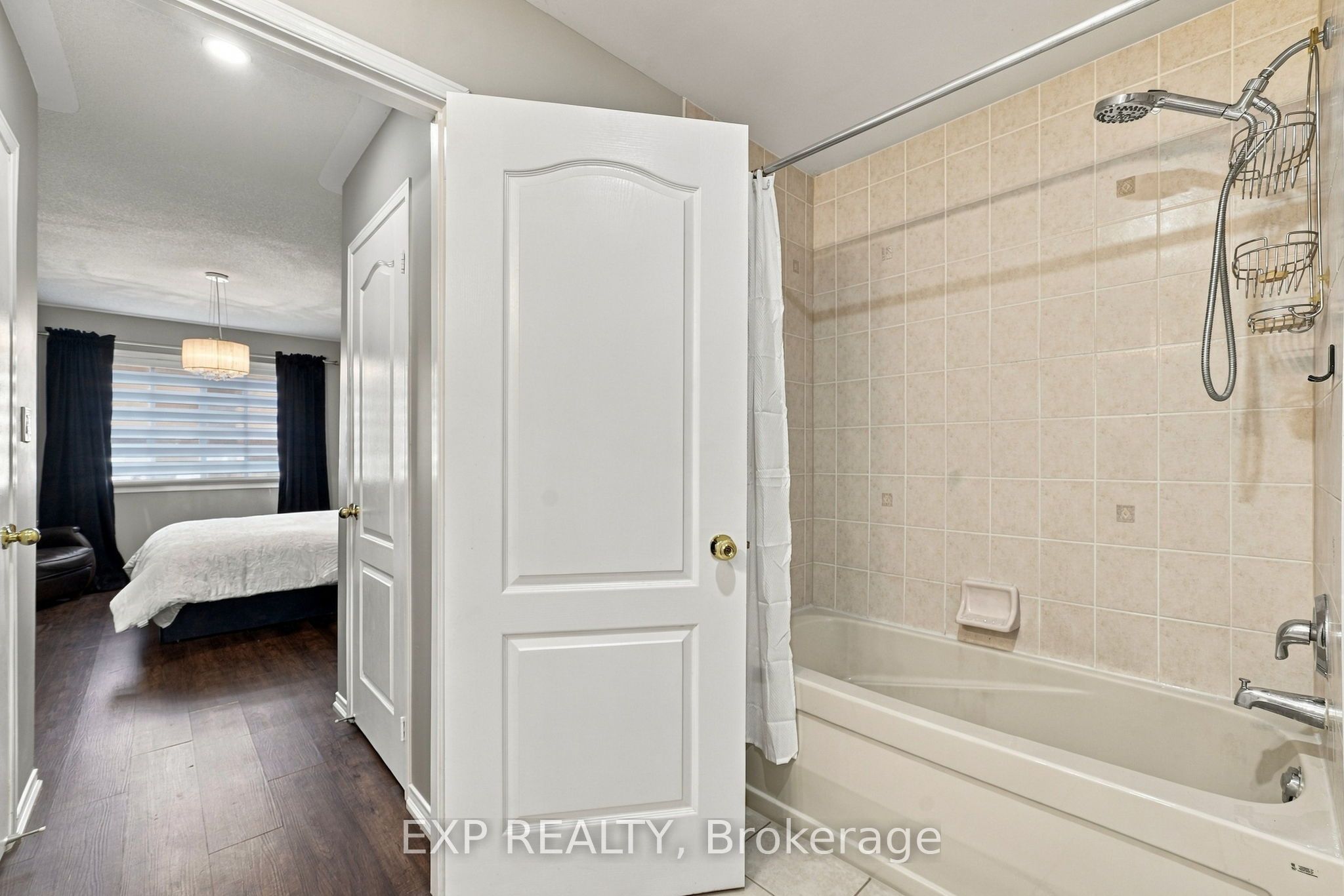 48 Thackery Drive Property Photo 21