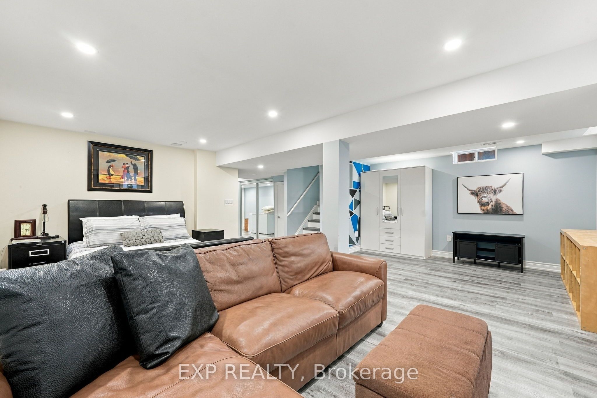 48 Thackery Drive Property Photo 34