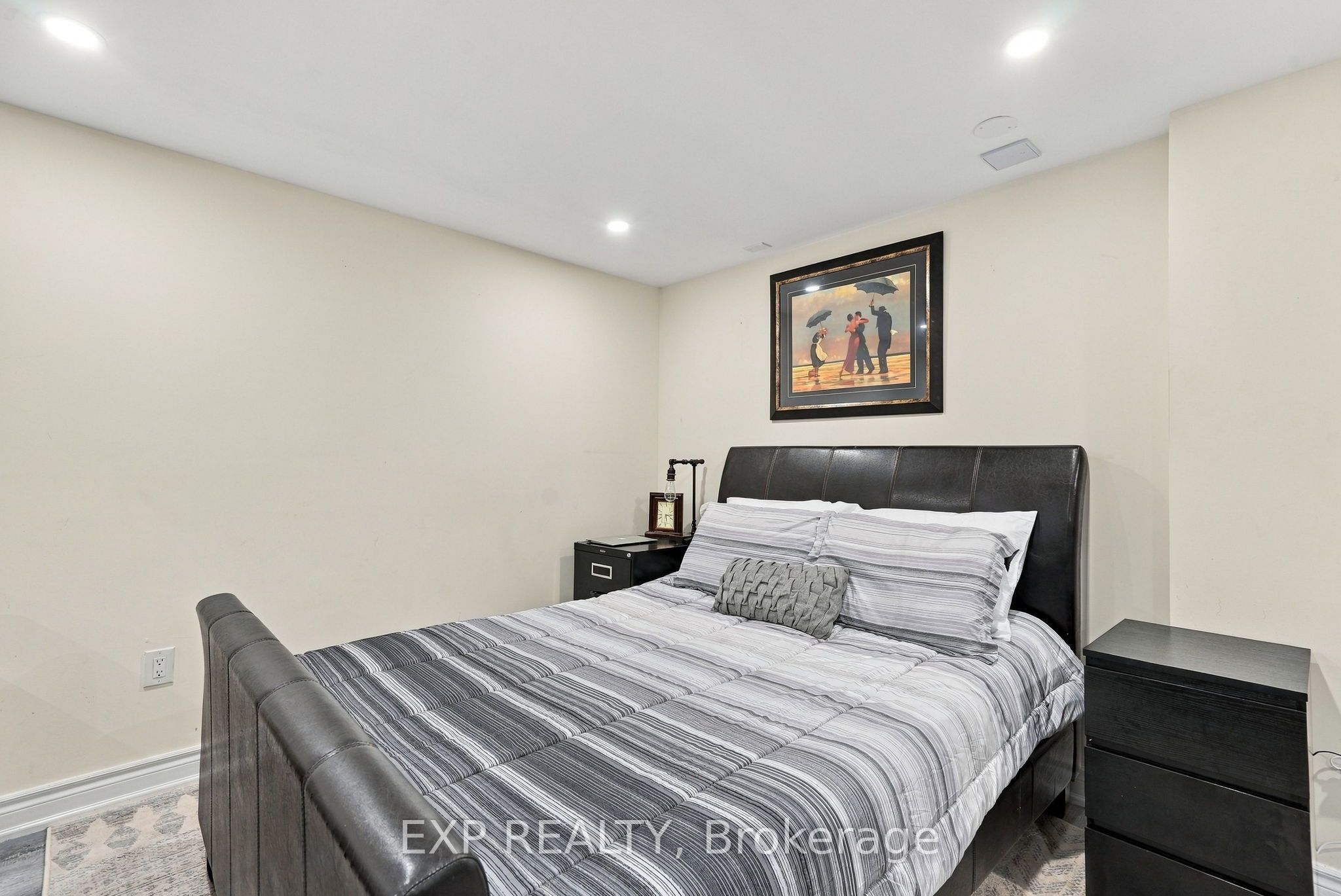48 Thackery Drive Property Photo 35