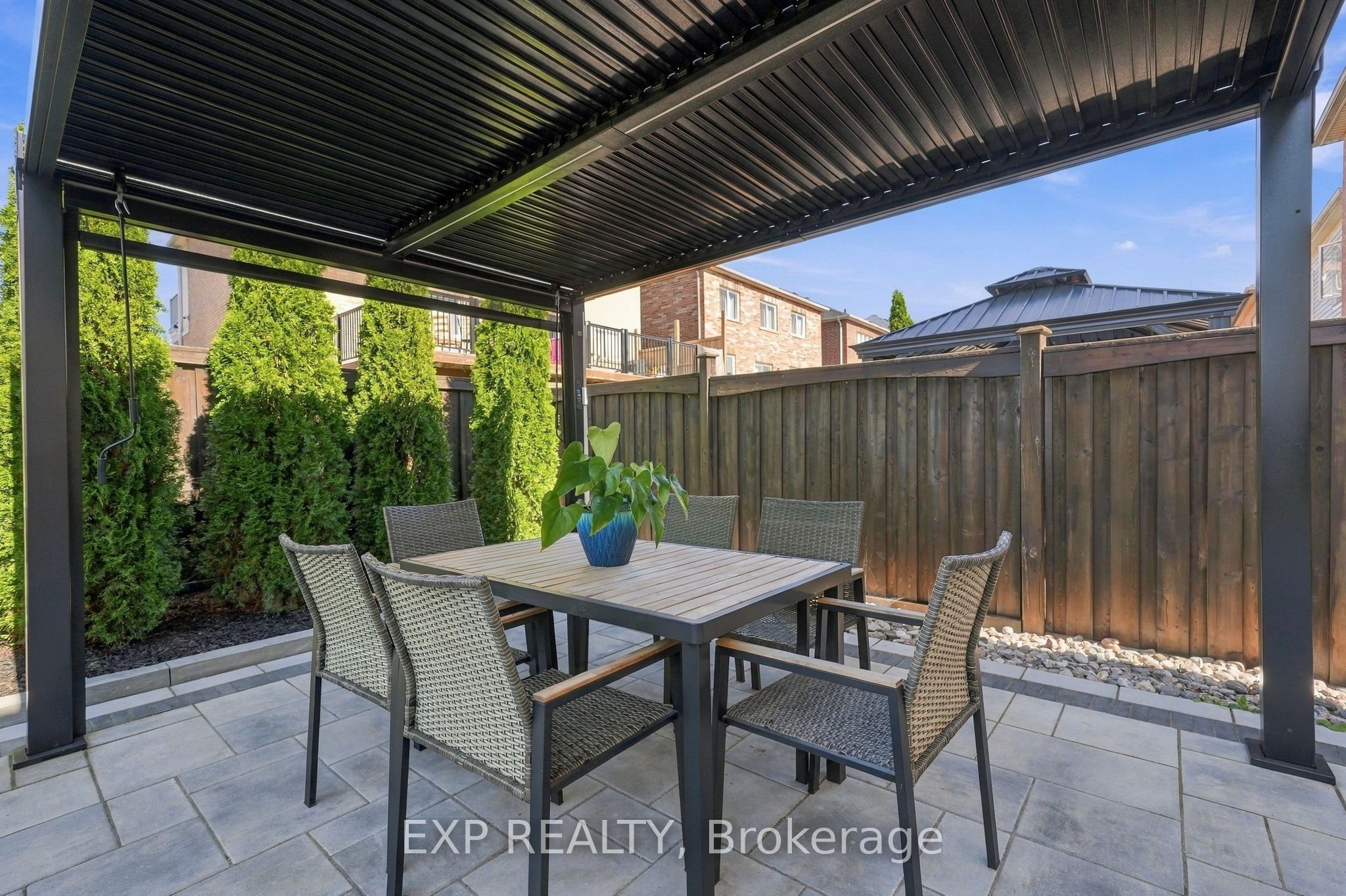 48 Thackery Drive Property Photo 40