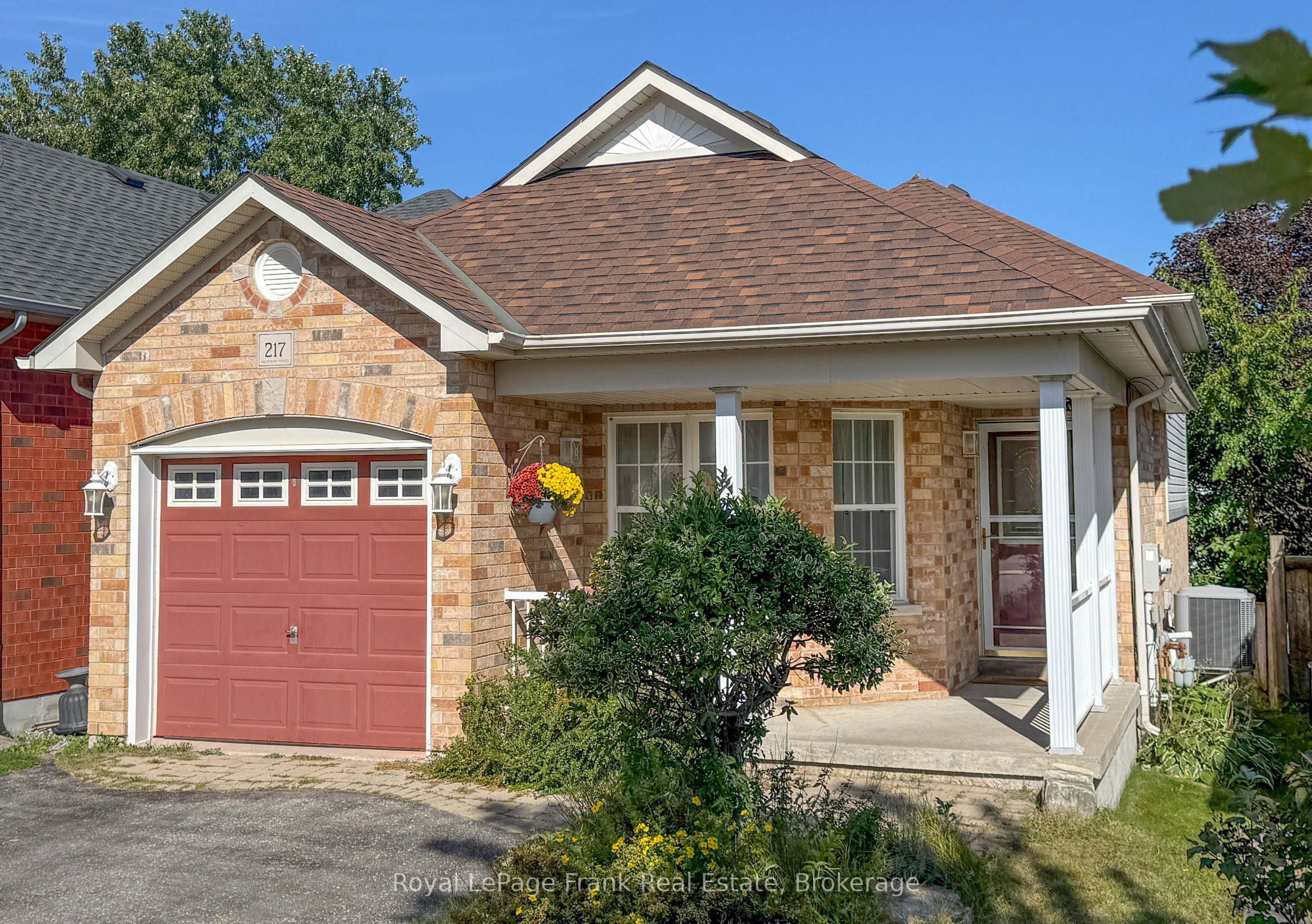217 Cornish Drive Property Photo 2