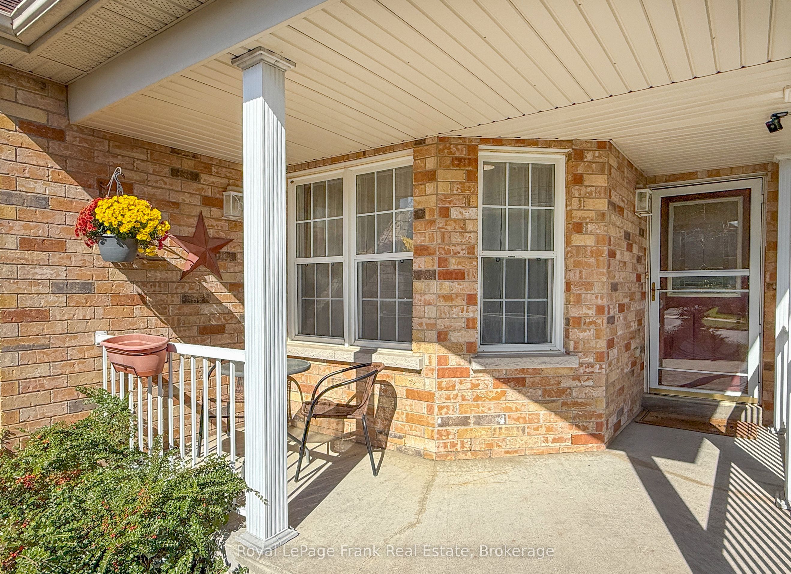 217 Cornish Drive Property Photo 5