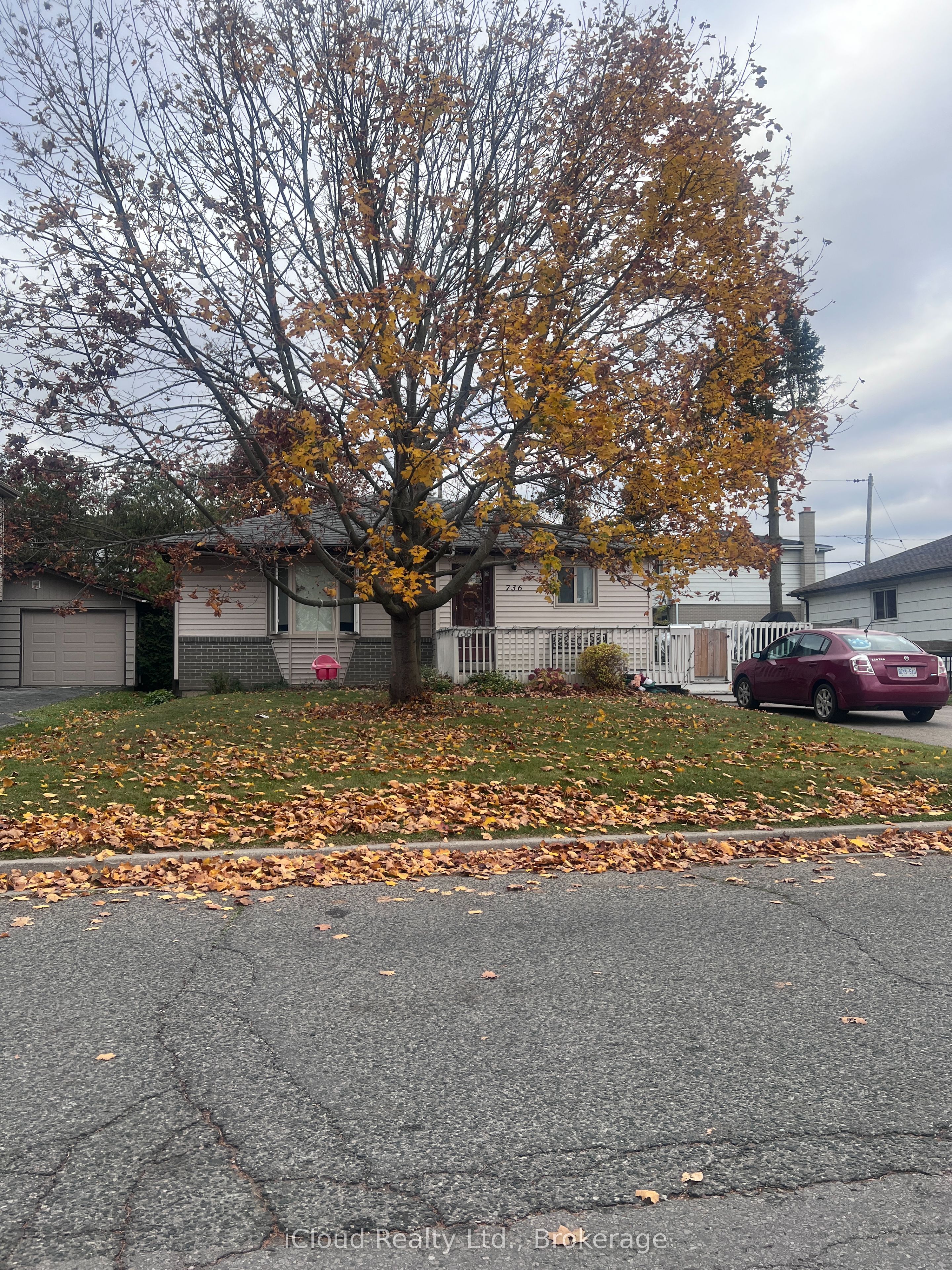 736 Annland Street Property Photo 2
