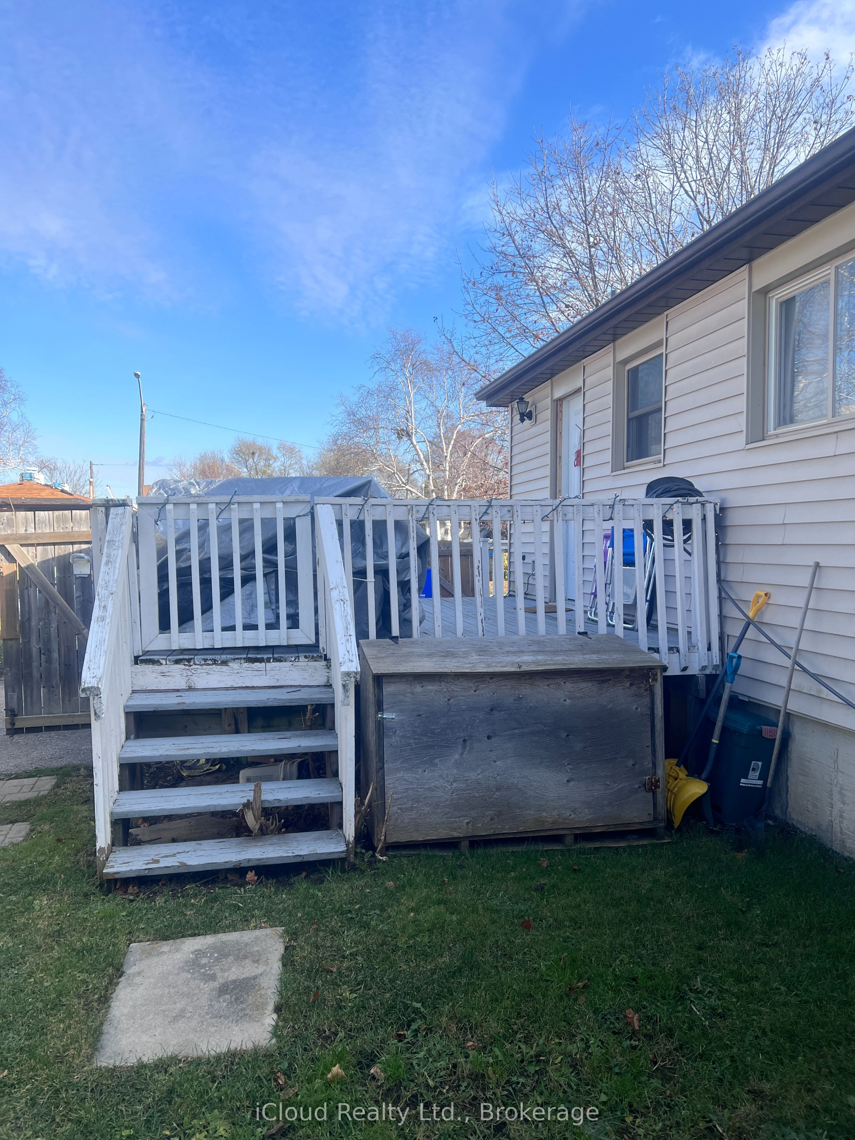 736 Annland Street Property Photo 14