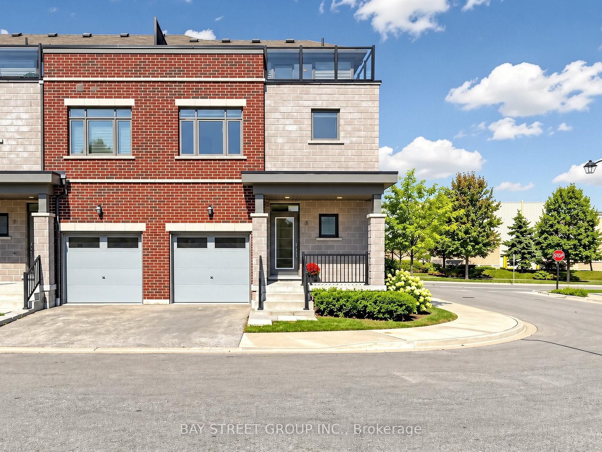 2 Longshore Way Property Photo 1