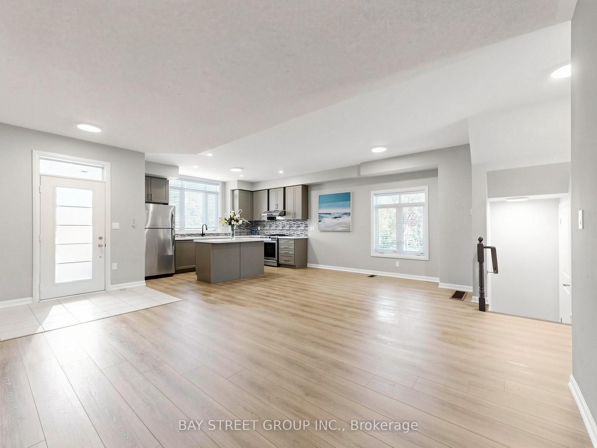 2 Longshore Way Property Photo 4