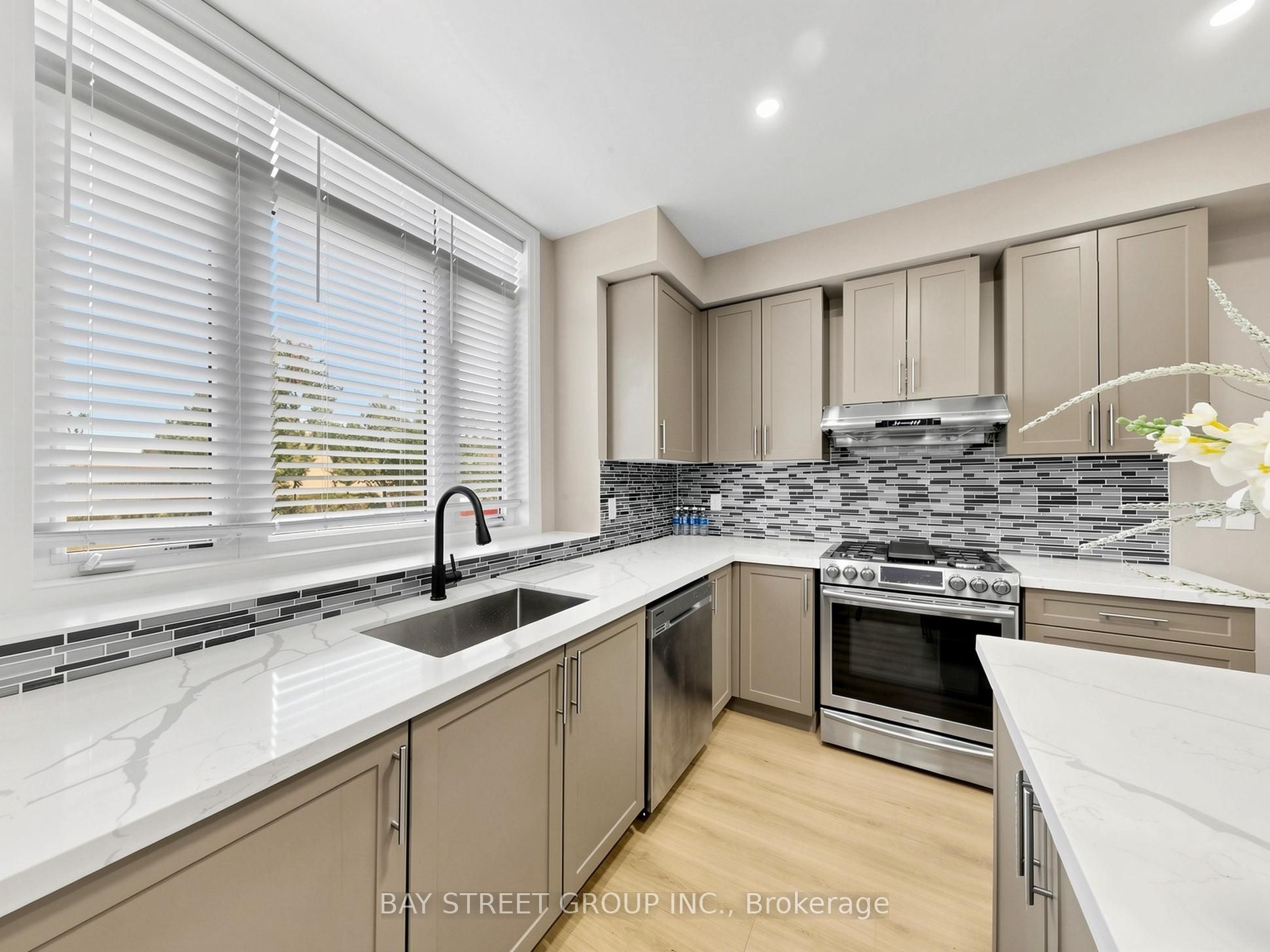 2 Longshore Way Property Photo 10