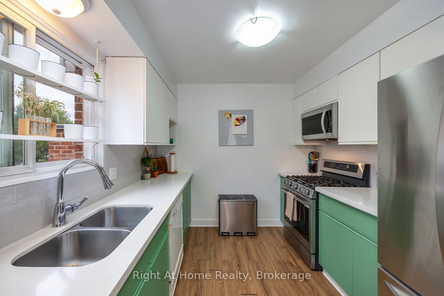 10 Newing Court Property Photo 13