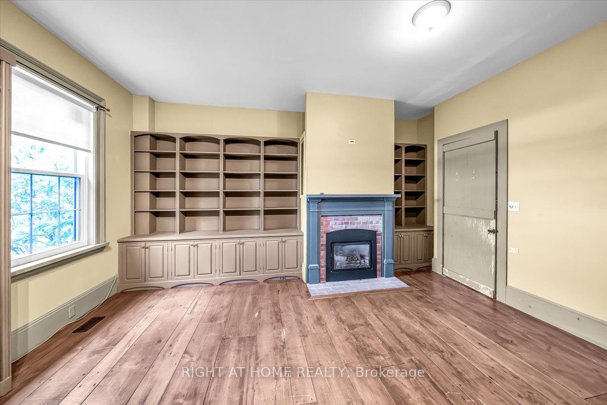 1320 King Street Property Photo 42