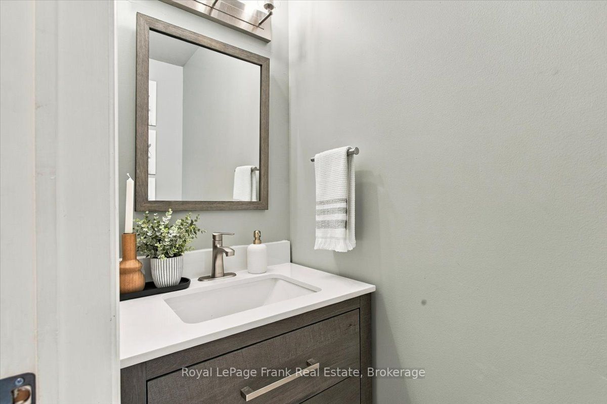 34 Freer Crescent Property Photo 12