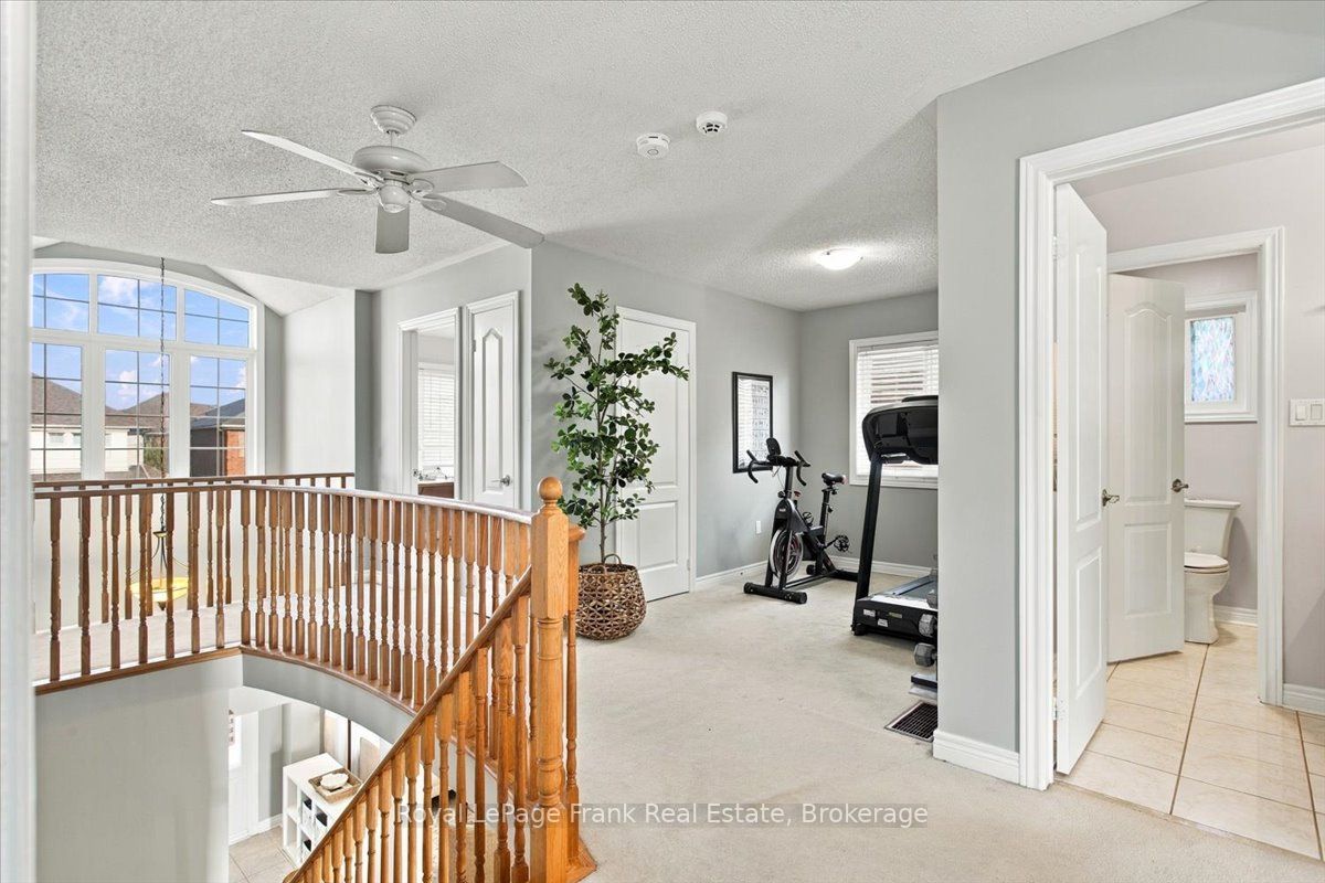 34 Freer Crescent Property Photo 14