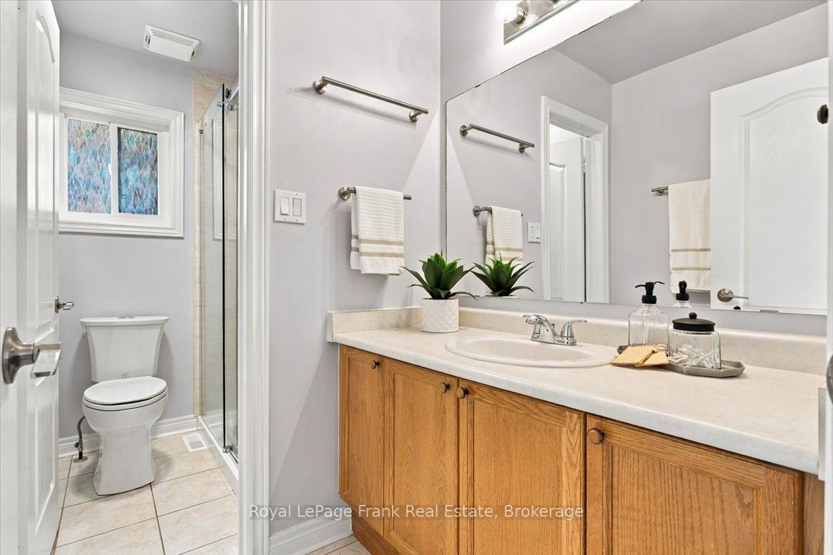 34 Freer Crescent Property Photo 23