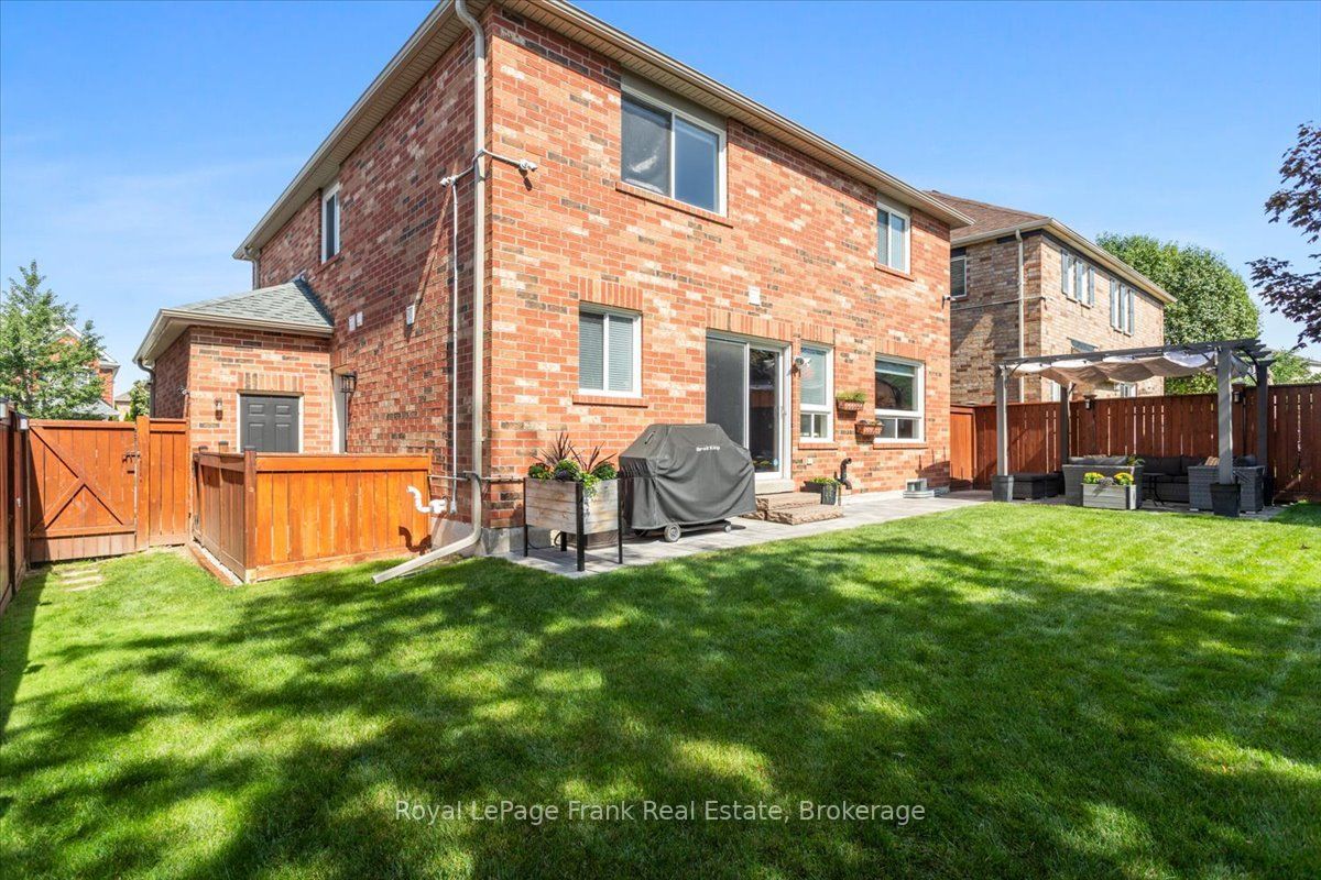 34 Freer Crescent Property Photo 26