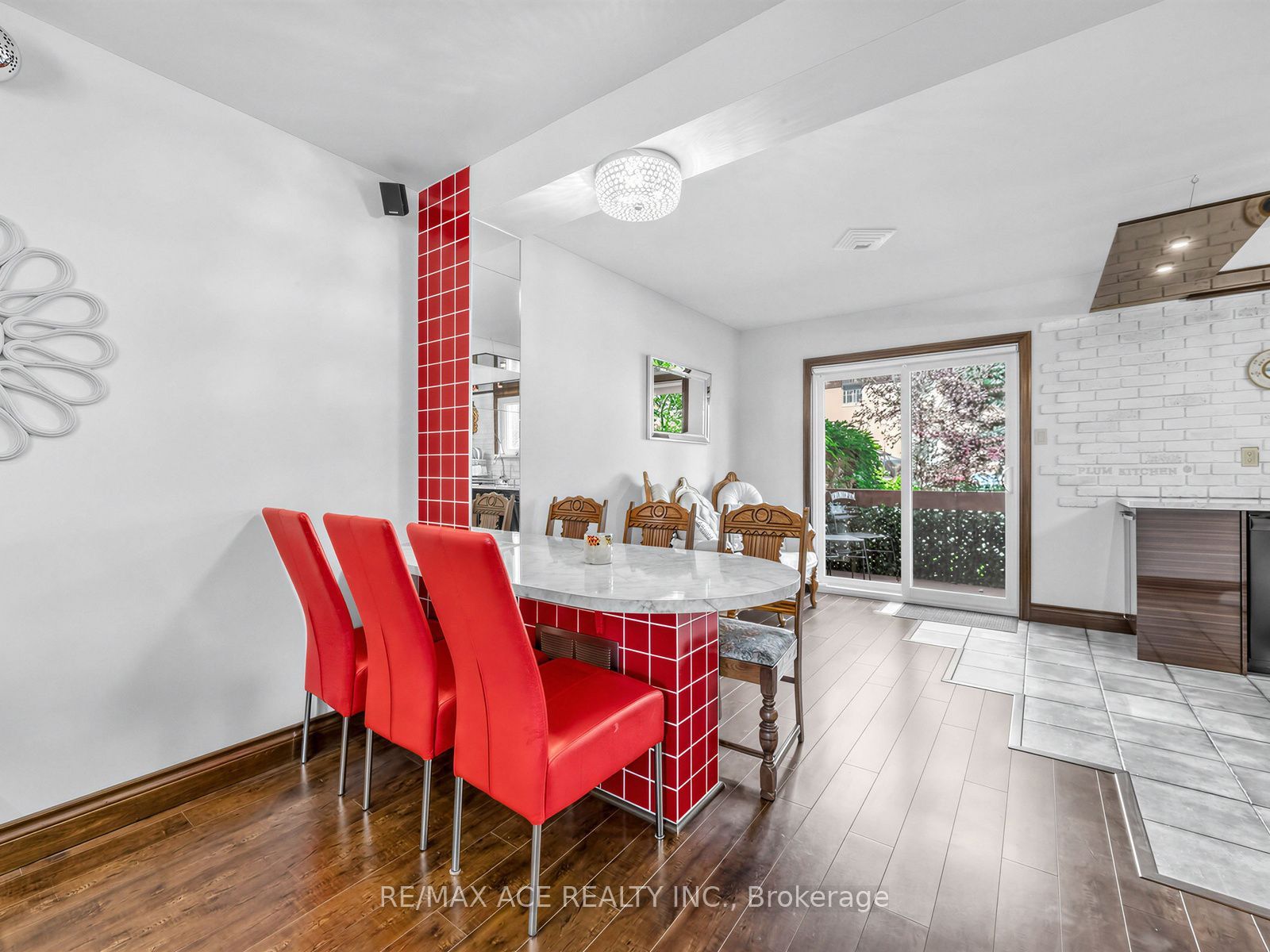 40 Weekes Drive Property Photo 9