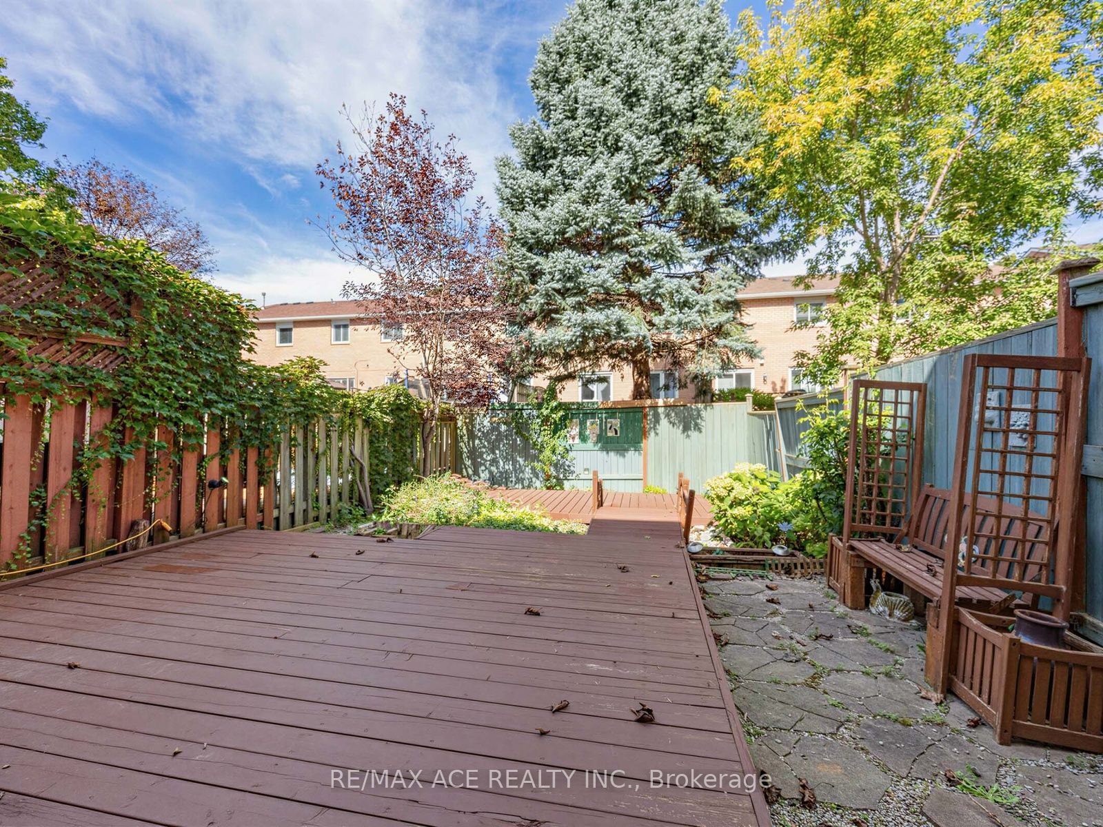 40 Weekes Drive Property Photo 33