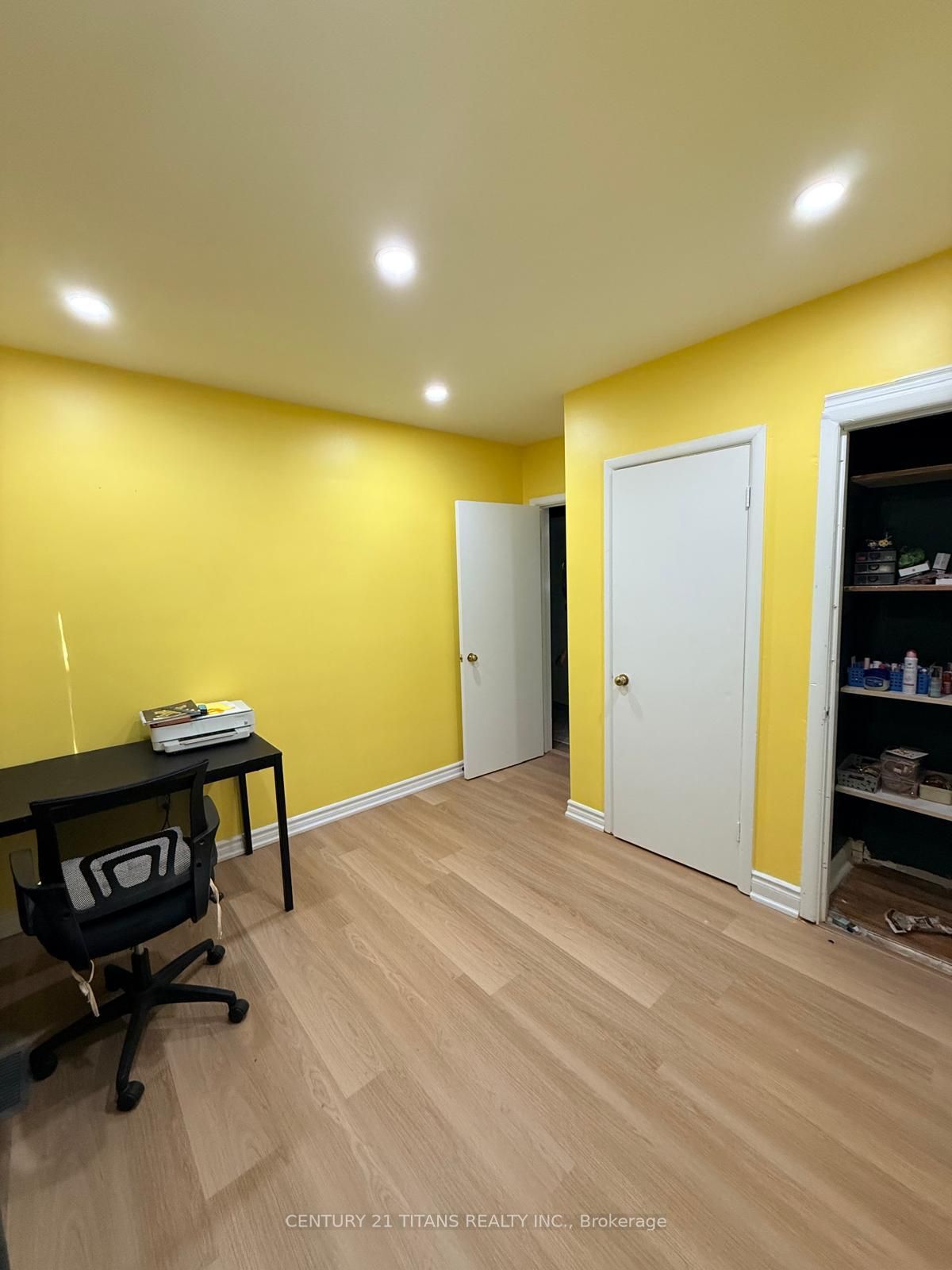 51 Admiral Road Property Photo 14