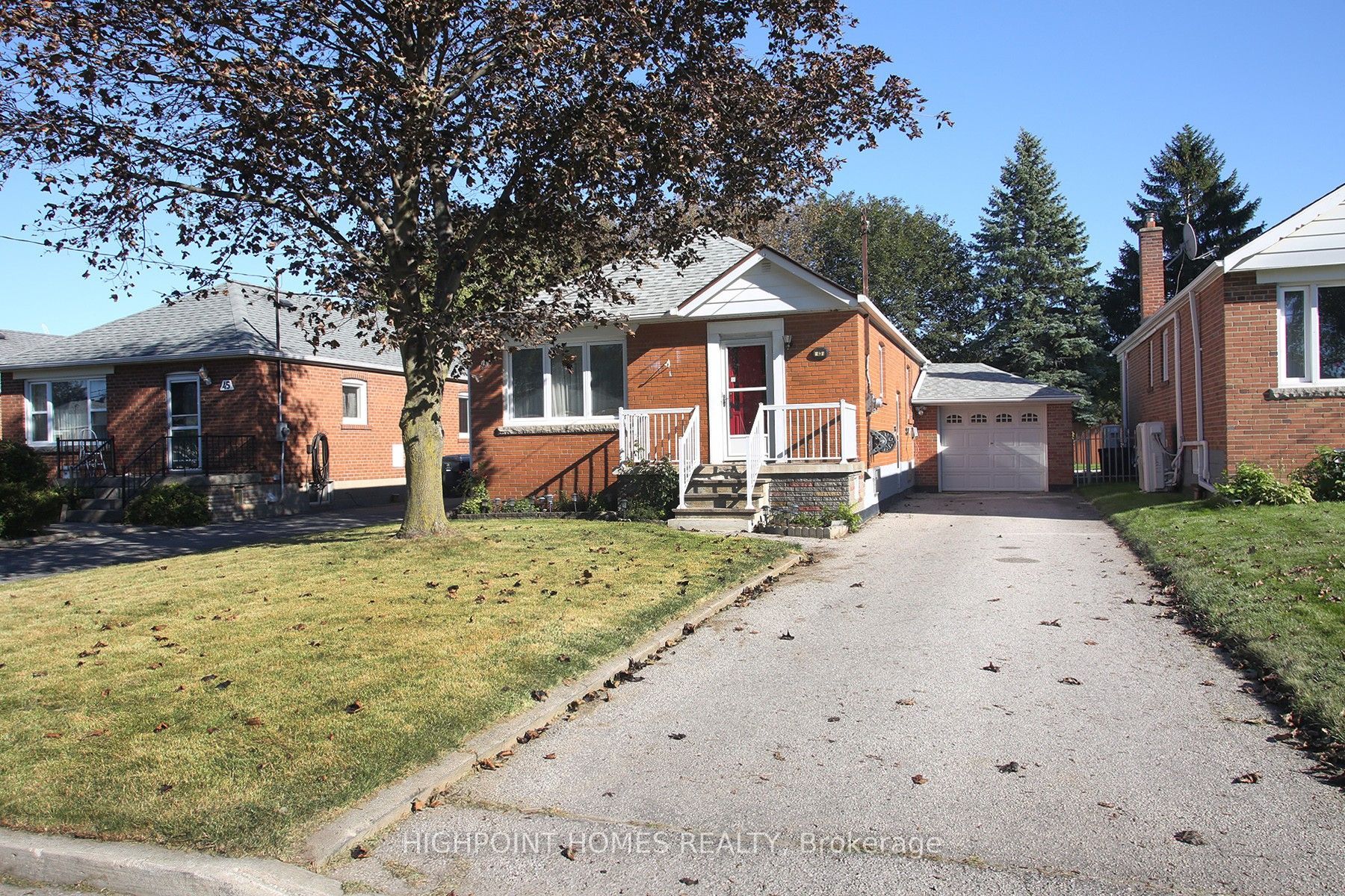 43 Roebuck Drive Property Photo 1
