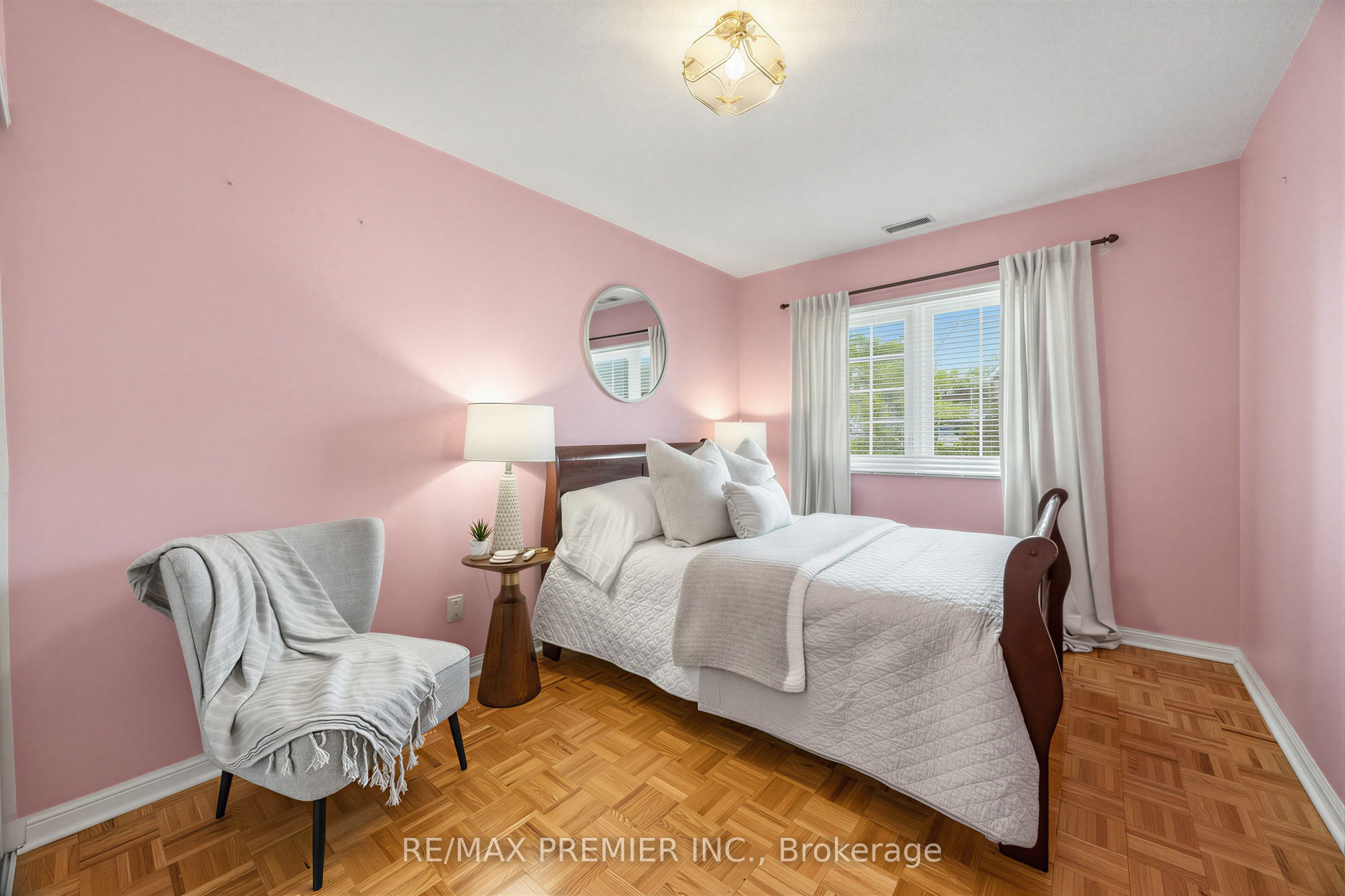1400 The Esplanade N 602 Property Photo 6