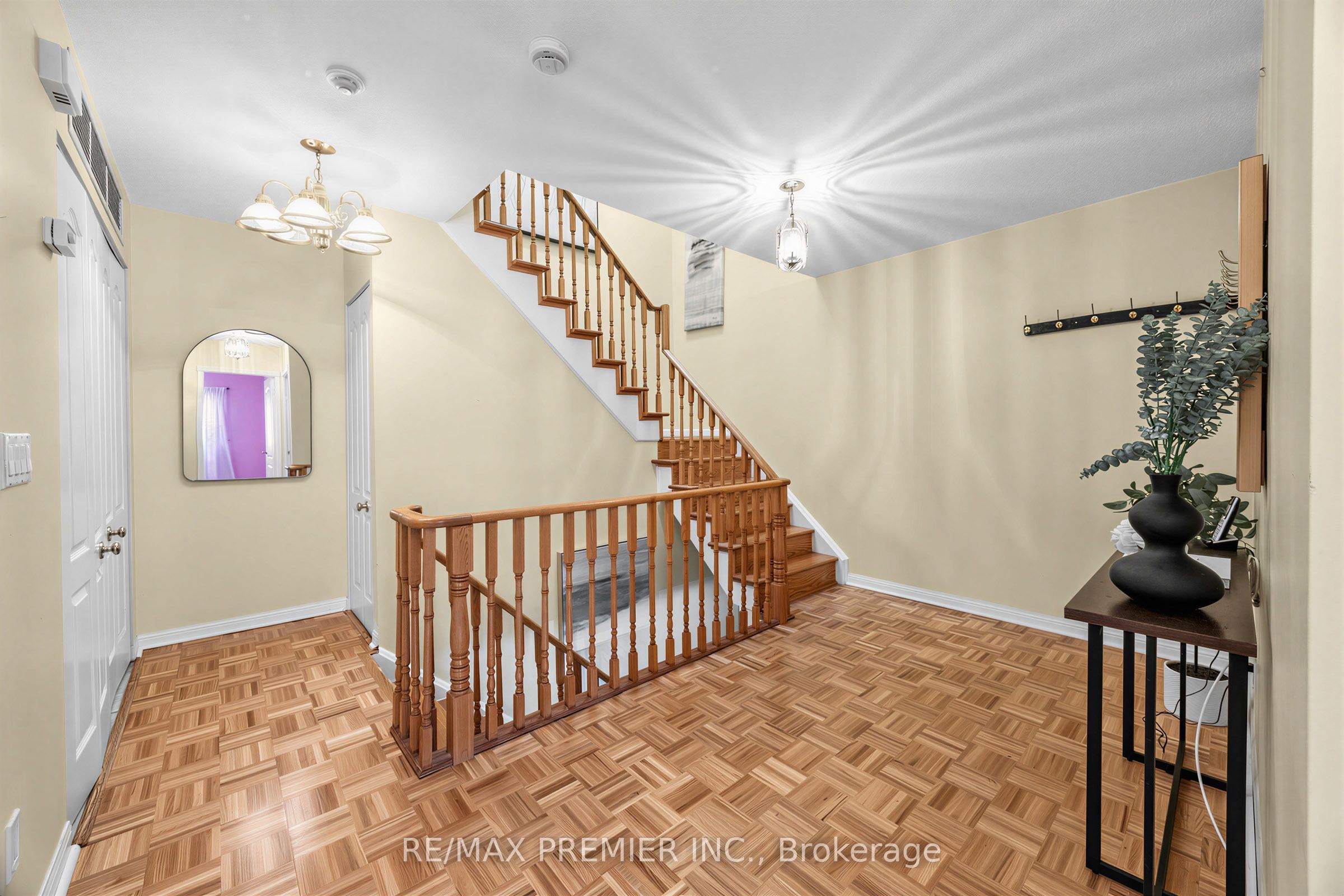 1400 The Esplanade N 602 Property Photo 8