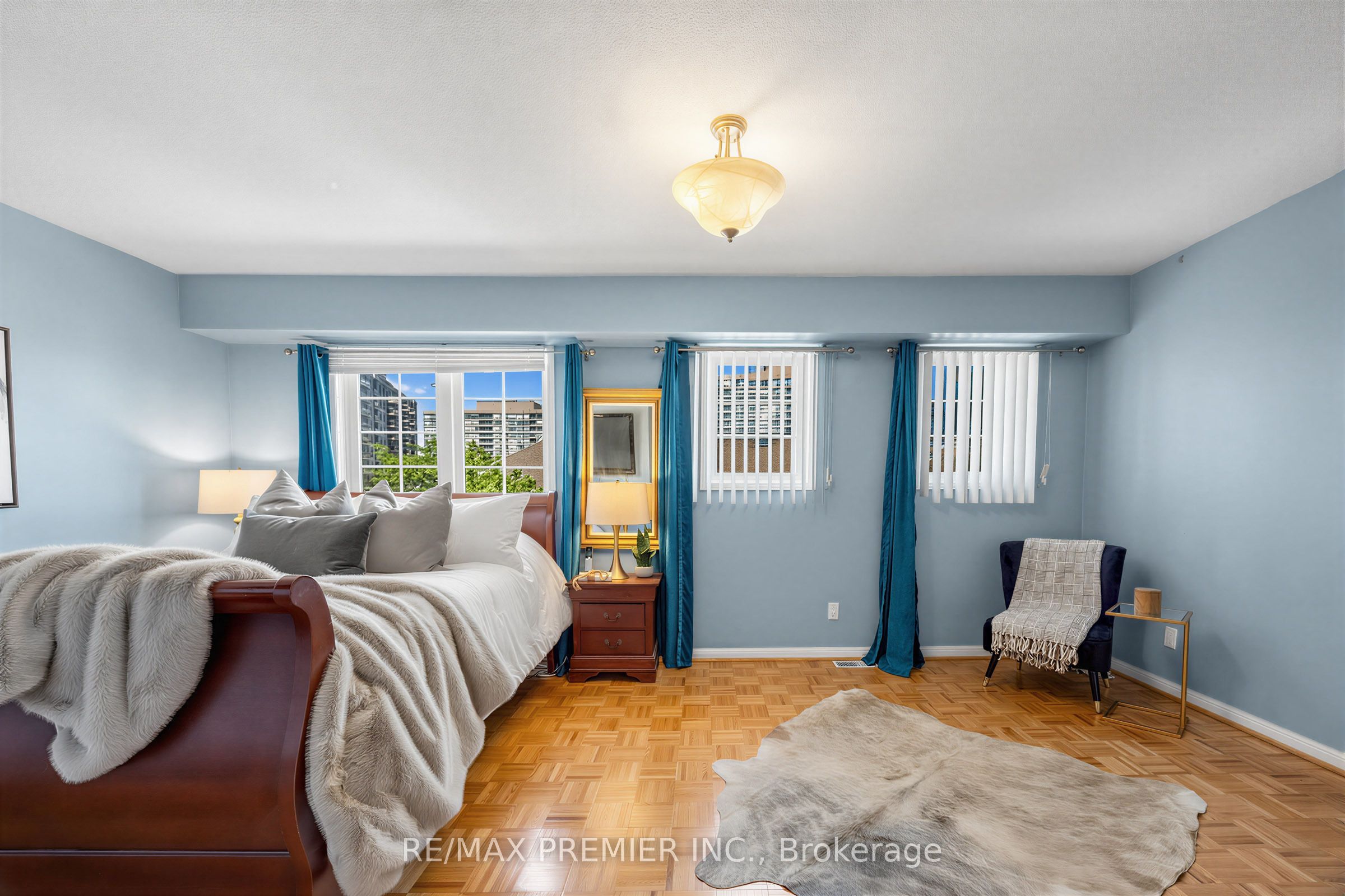 1400 The Esplanade N 602 Property Photo 10