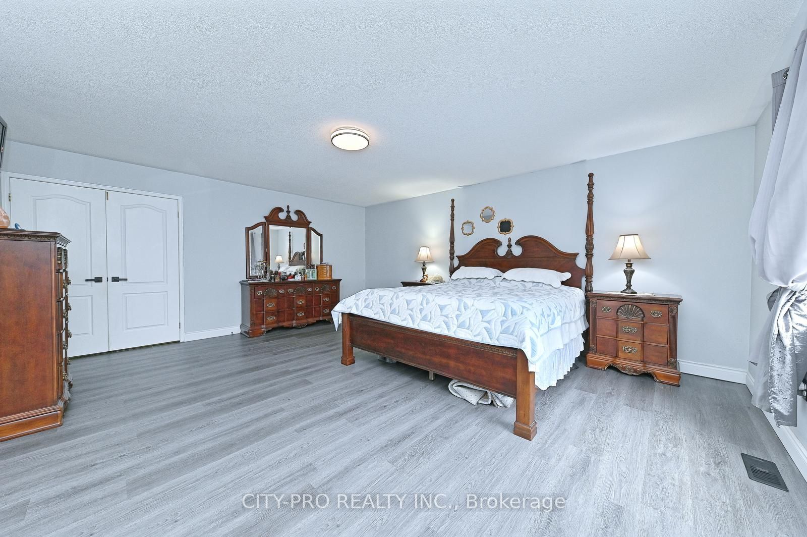 1178 Salmers Drive Property Photo 30