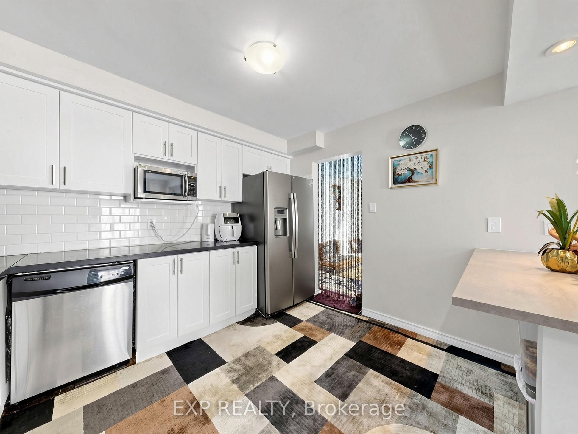 28 Longfellow Court Property Photo 12