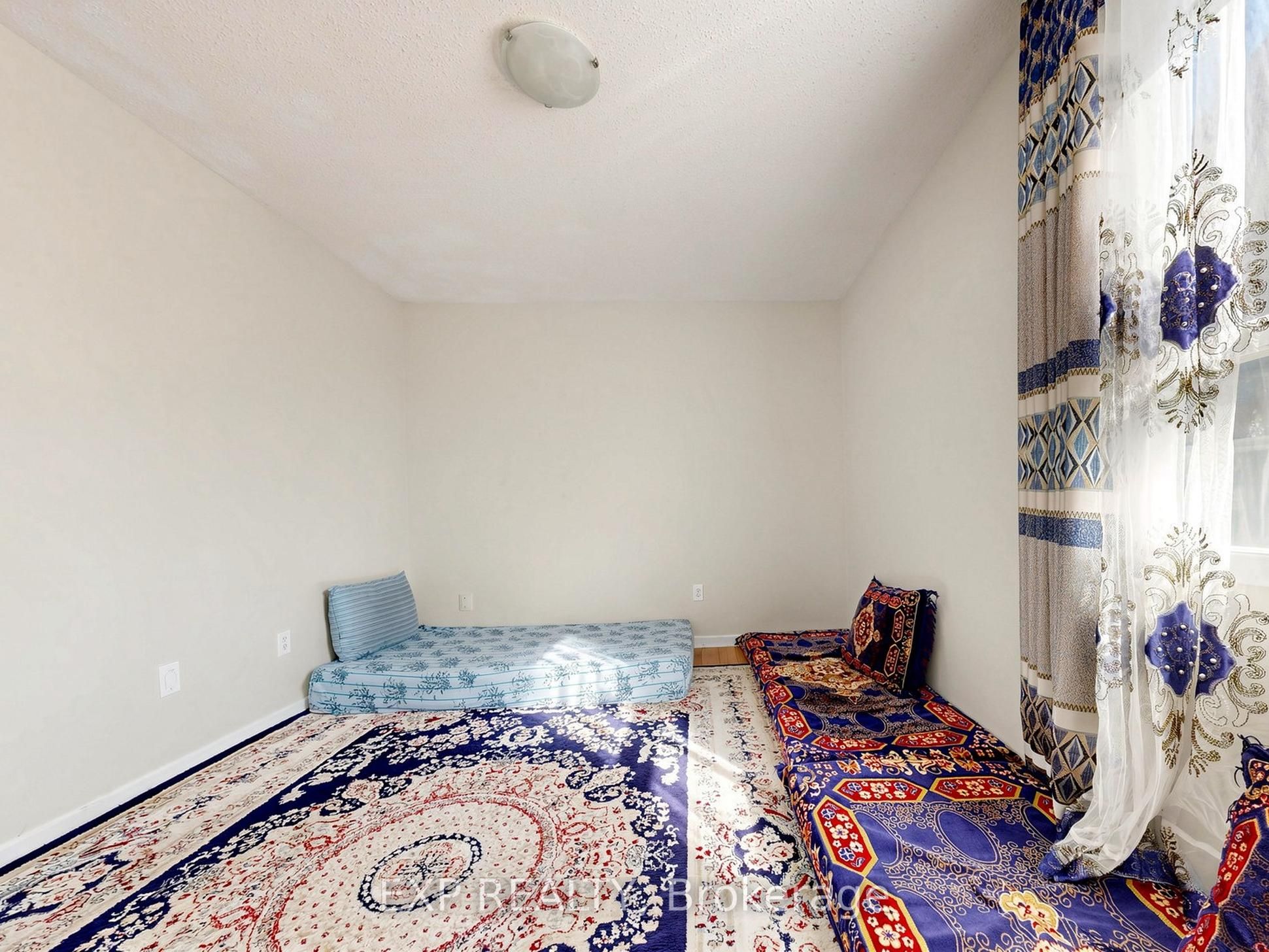 28 Longfellow Court Property Photo 16