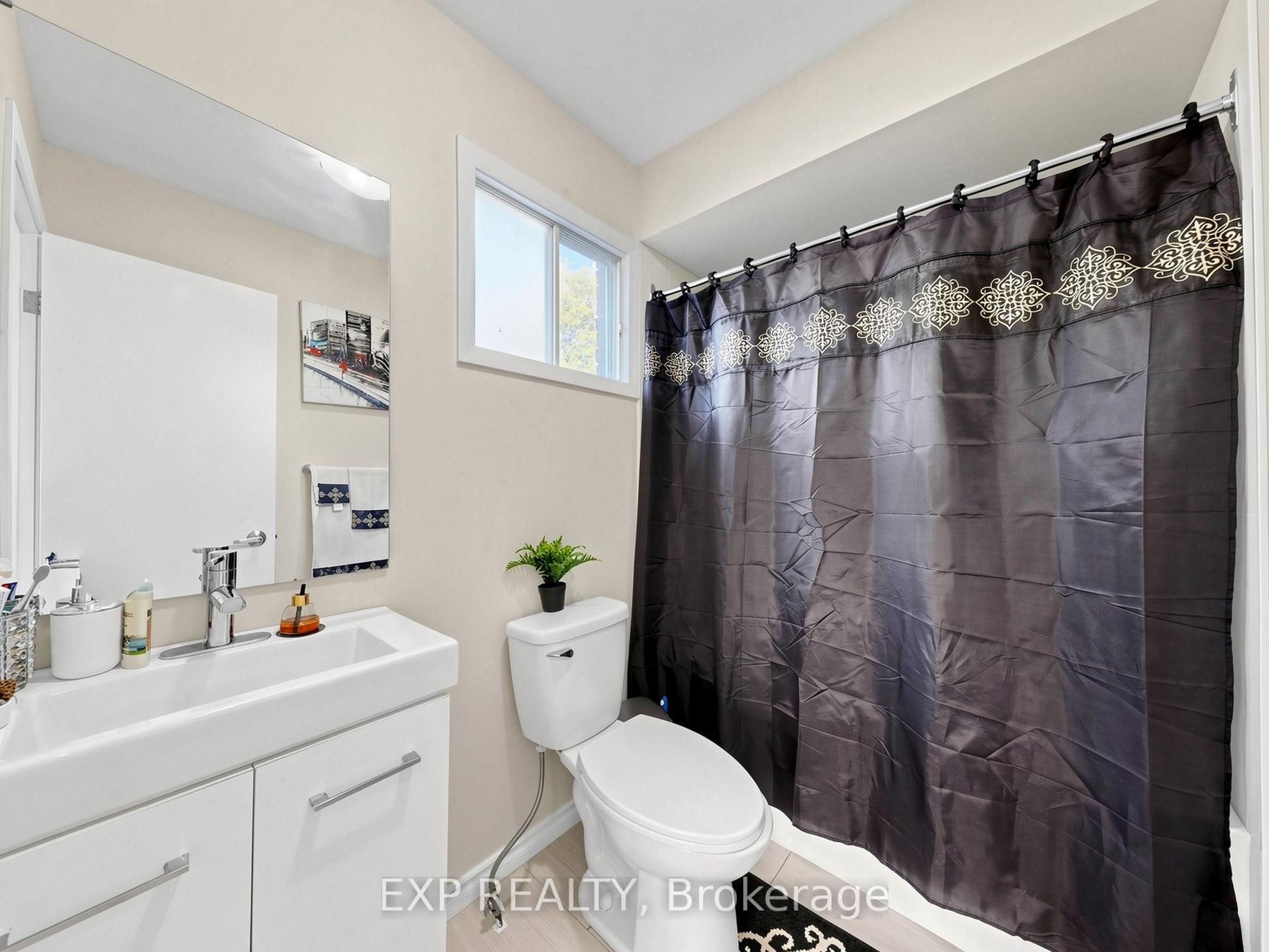 28 Longfellow Court Property Photo 21
