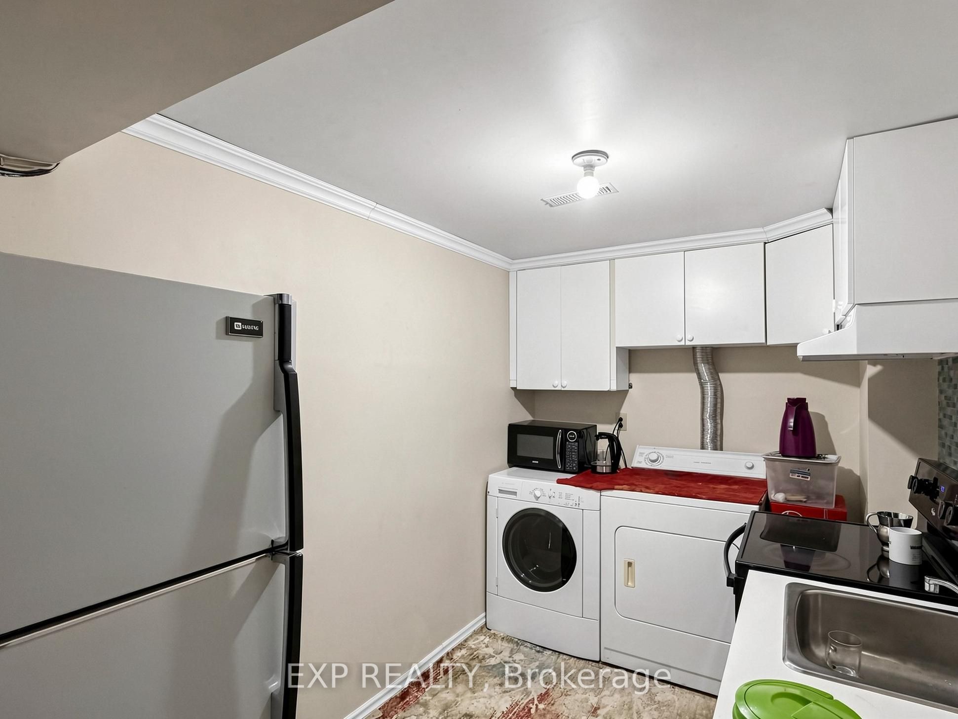 28 Longfellow Court Property Photo 24