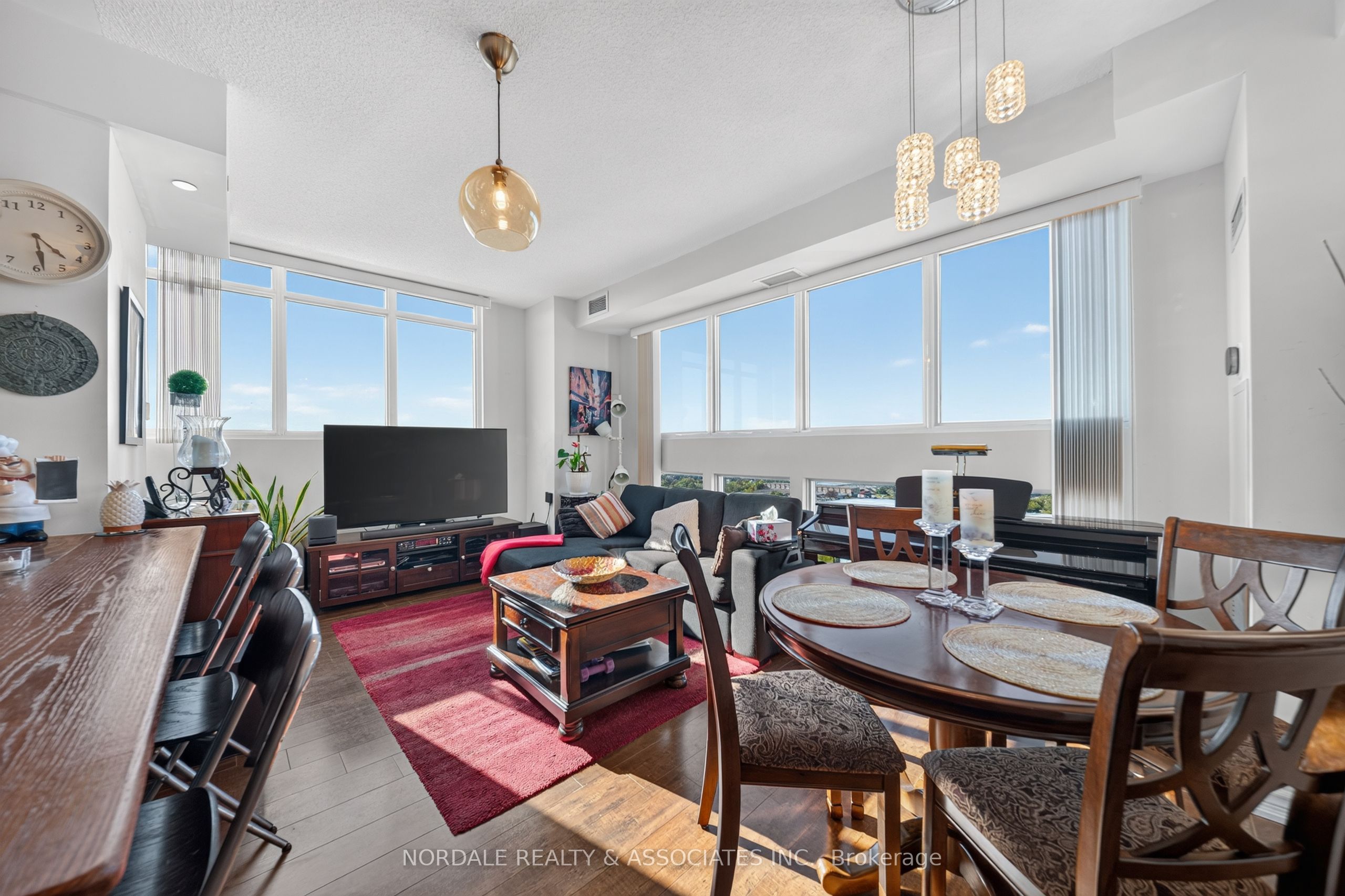 1328 Birchmount Road 2103 Property Photo 16
