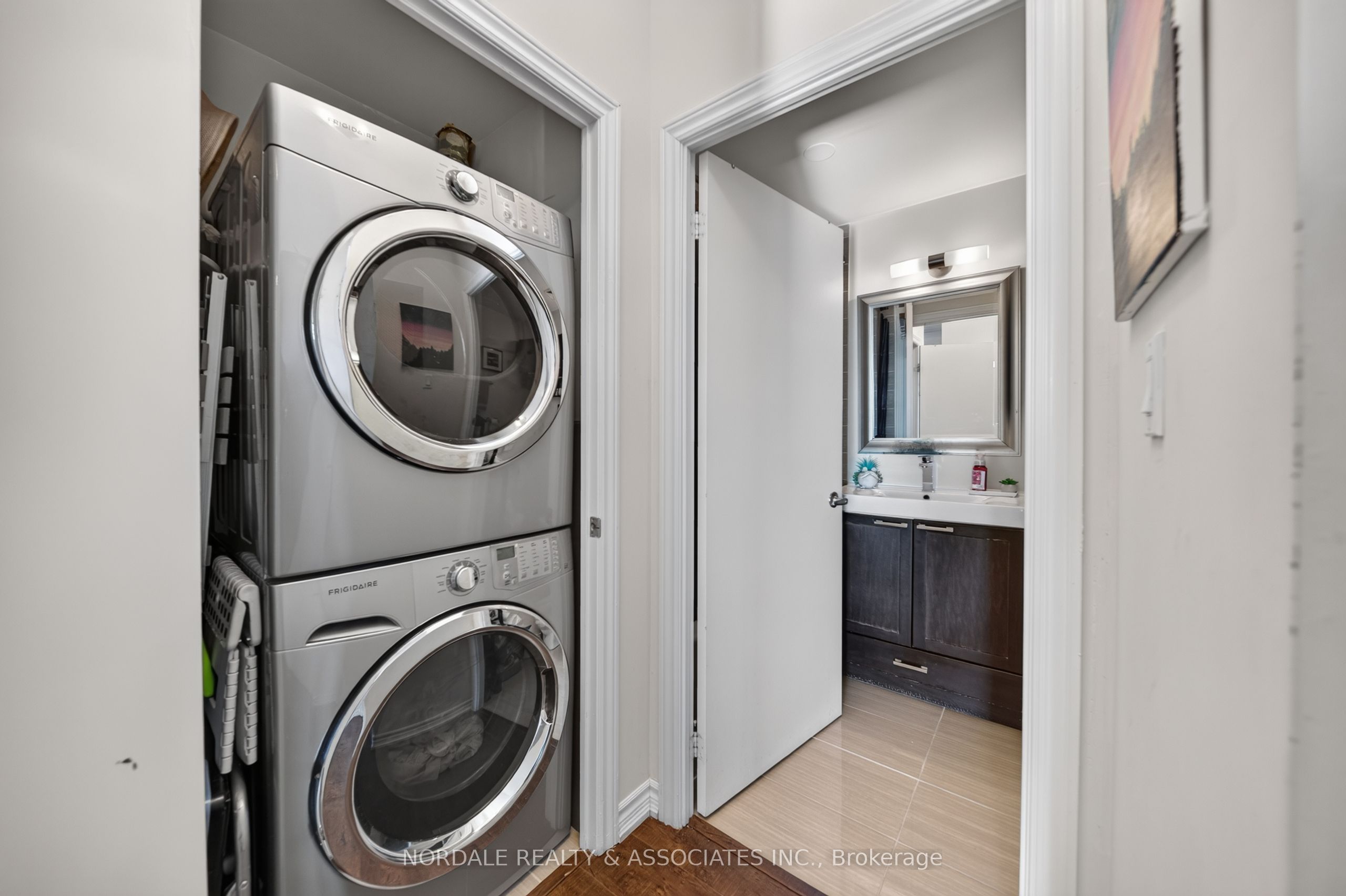1328 Birchmount Road 2103 Property Photo 17