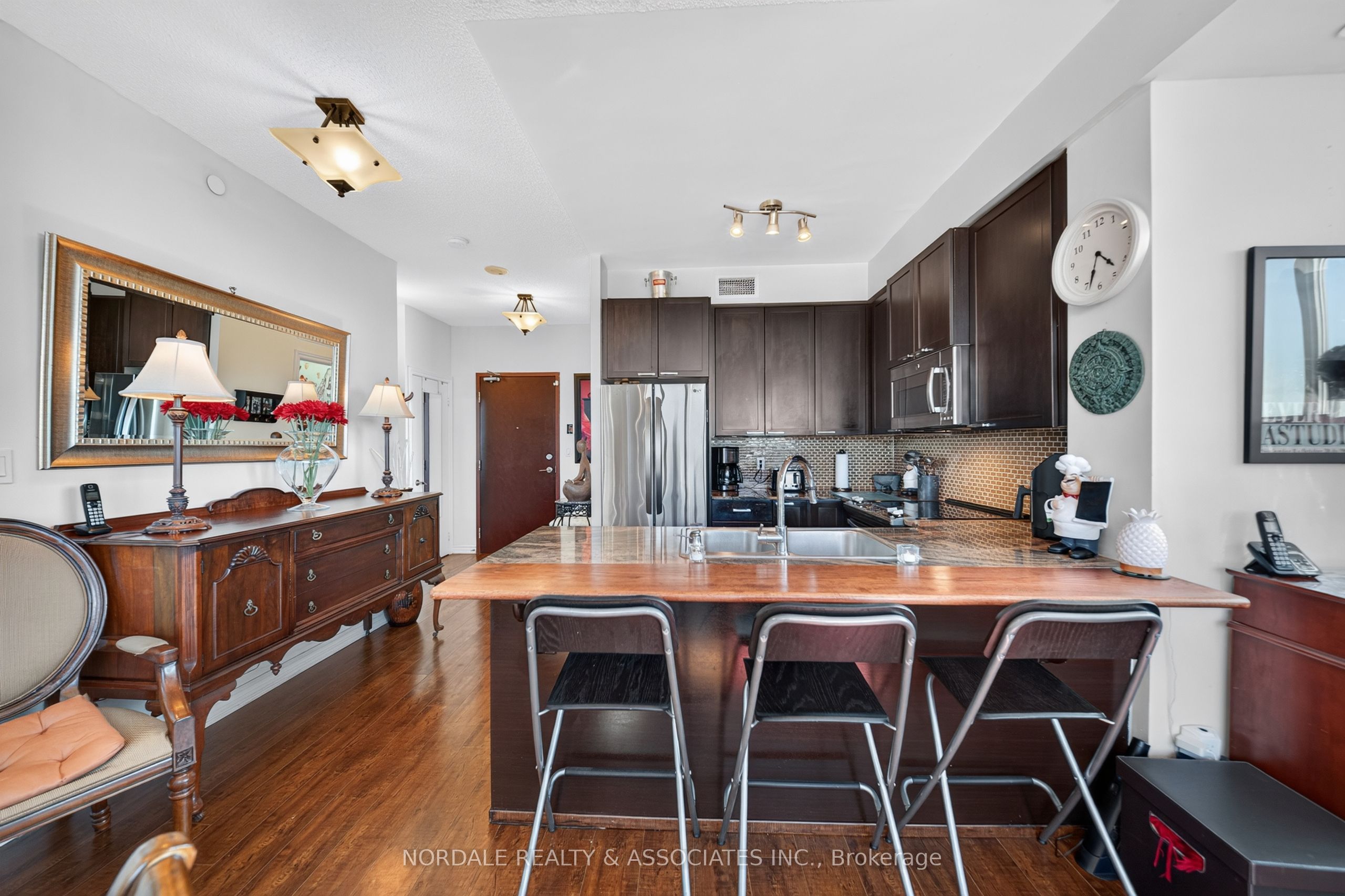 1328 Birchmount Road 2103 Property Photo 23