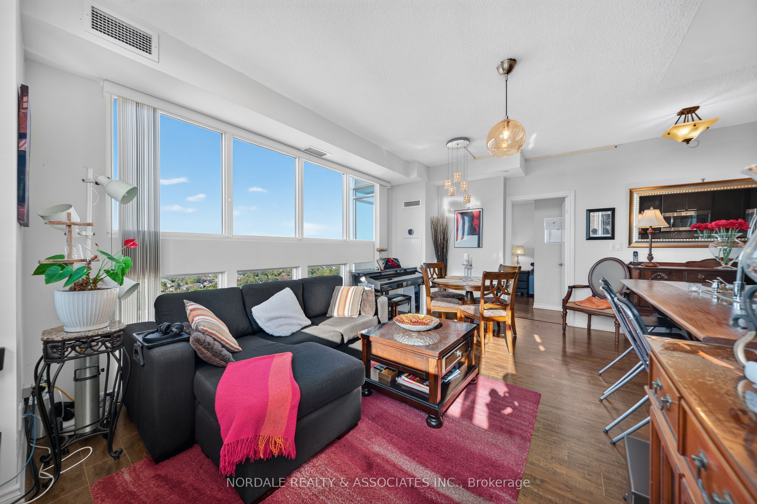 1328 Birchmount Road 2103 Property Photo 24
