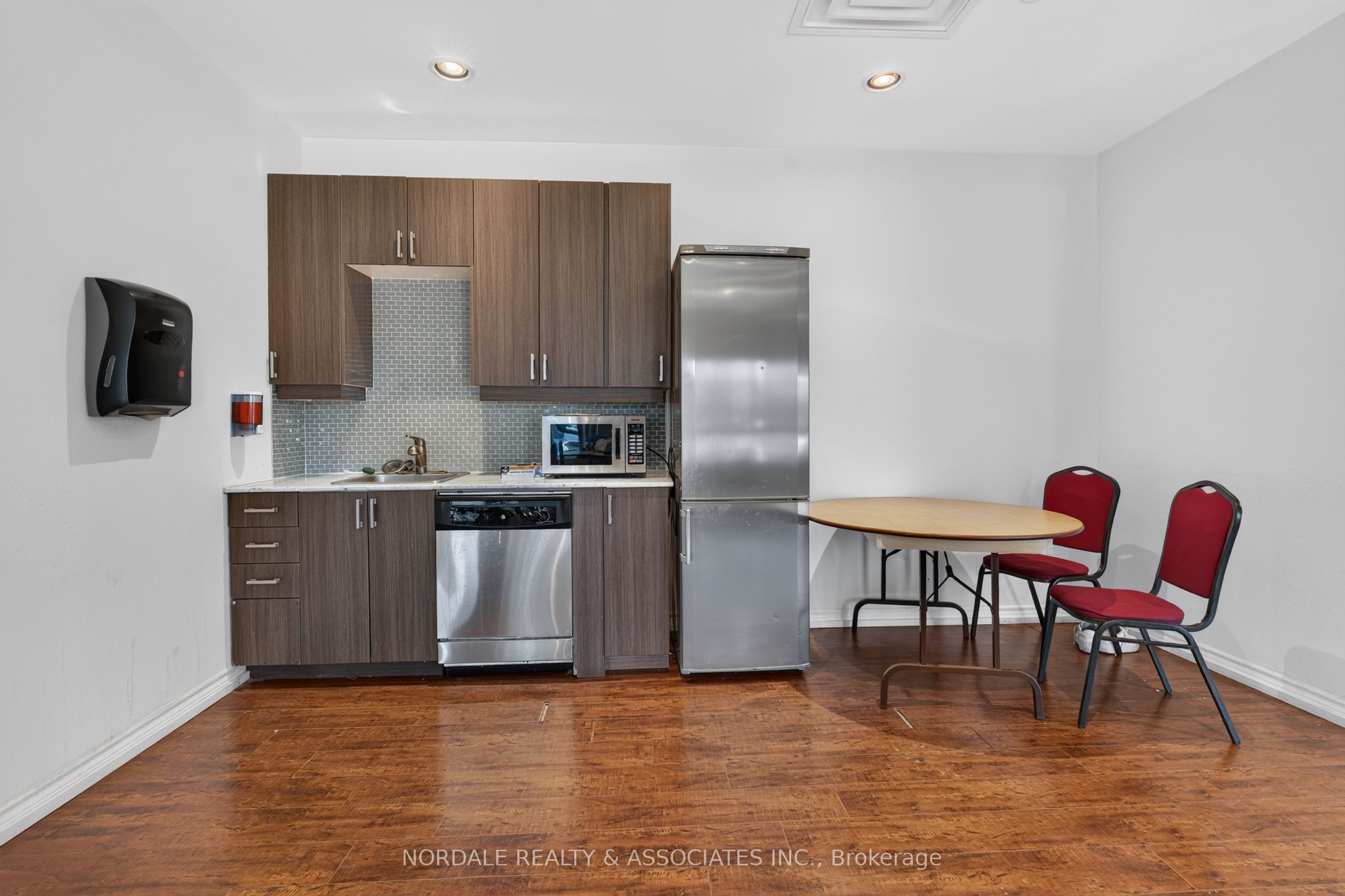 1328 Birchmount Road 2103 Property Photo 34