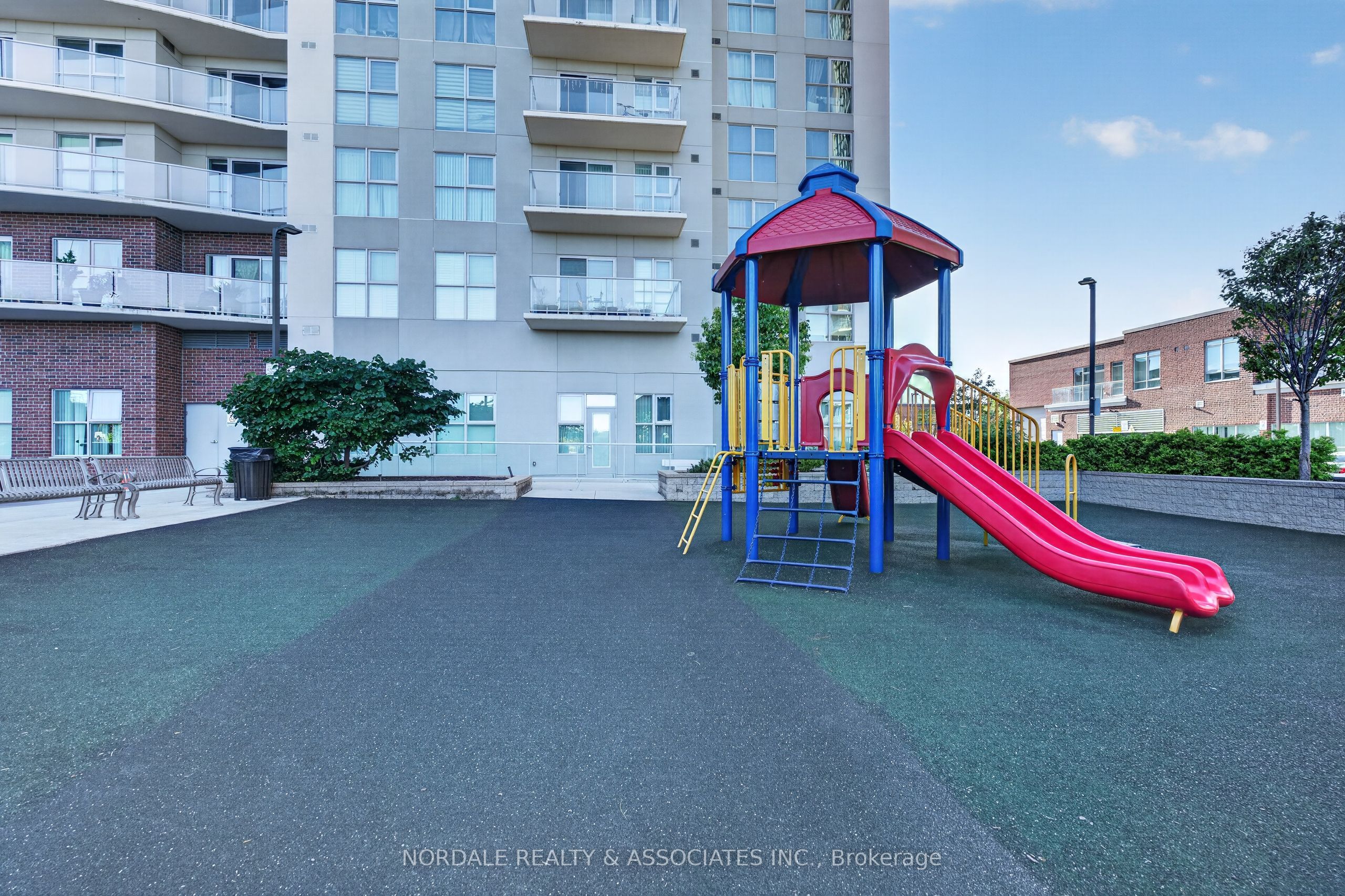 1328 Birchmount Road 2103 Property Photo 36