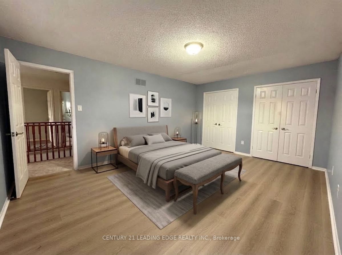 492 Palmtree Crescent Property Photo 16