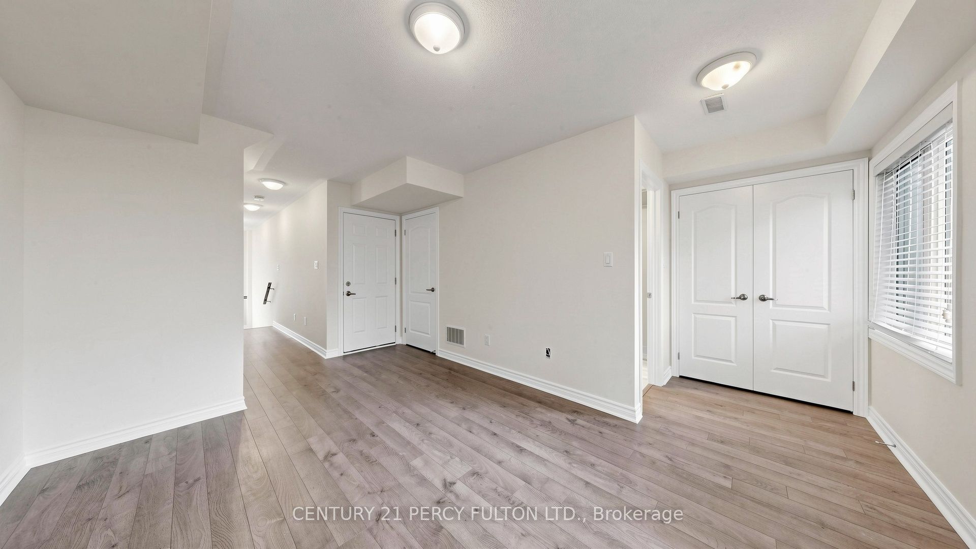 64 Ferris Square Property Photo 9