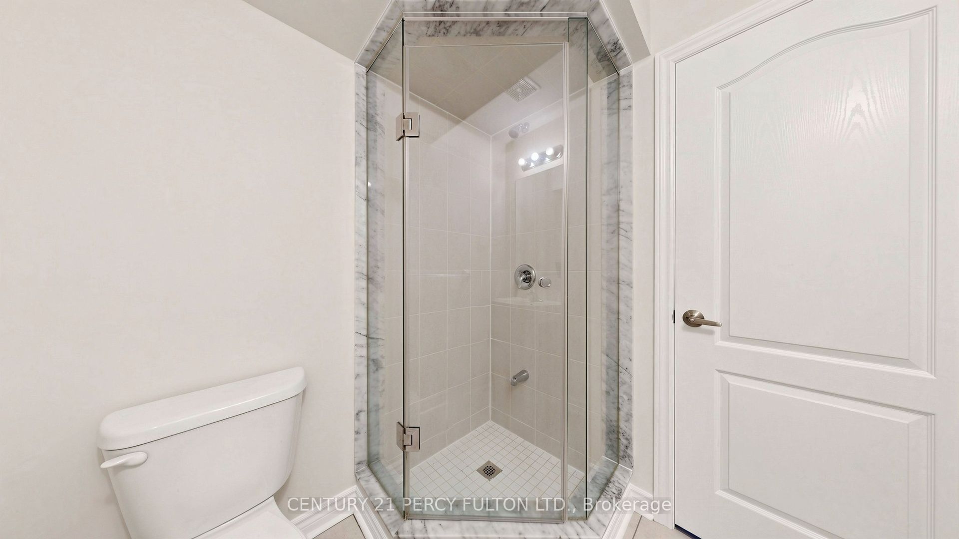 64 Ferris Square Property Photo 10
