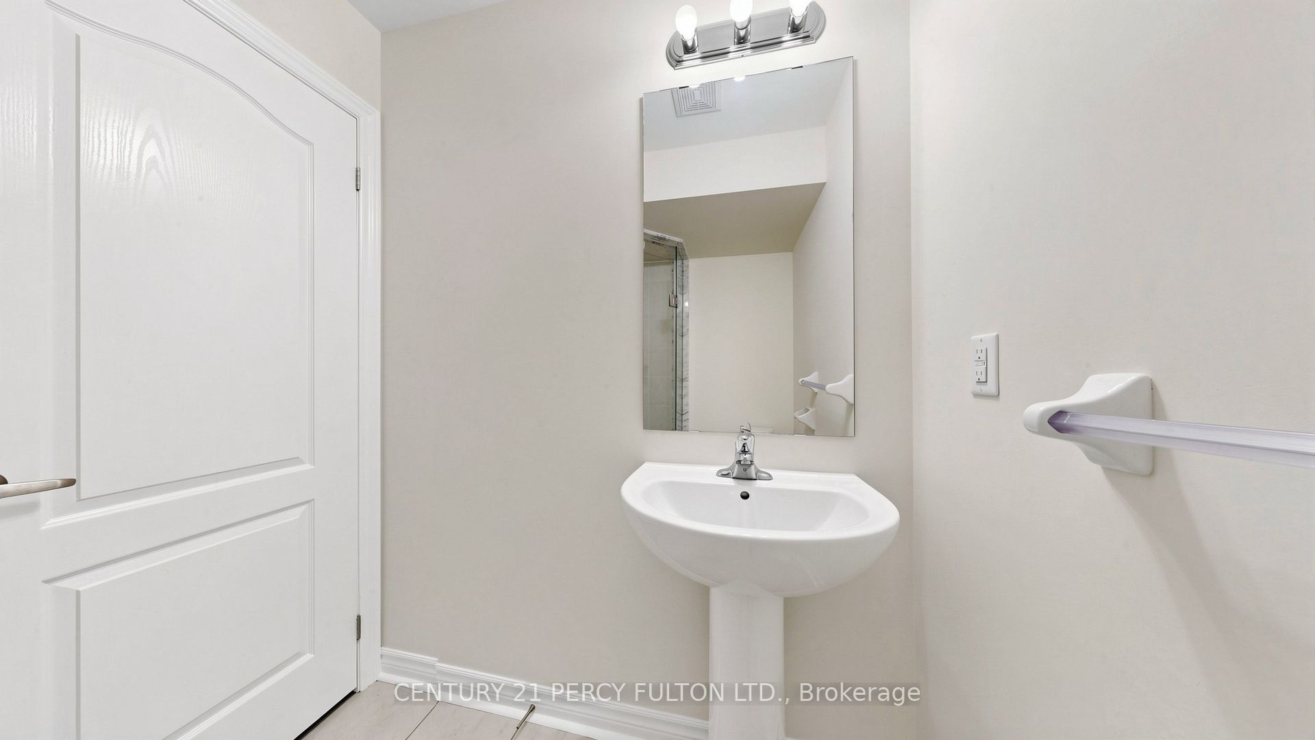 64 Ferris Square Property Photo 11