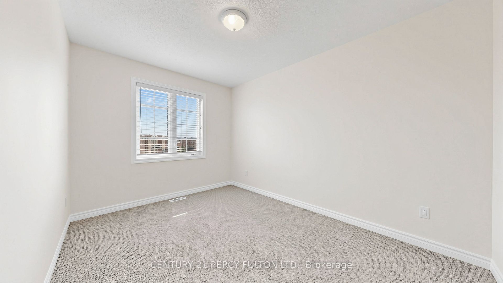 64 Ferris Square Property Photo 30